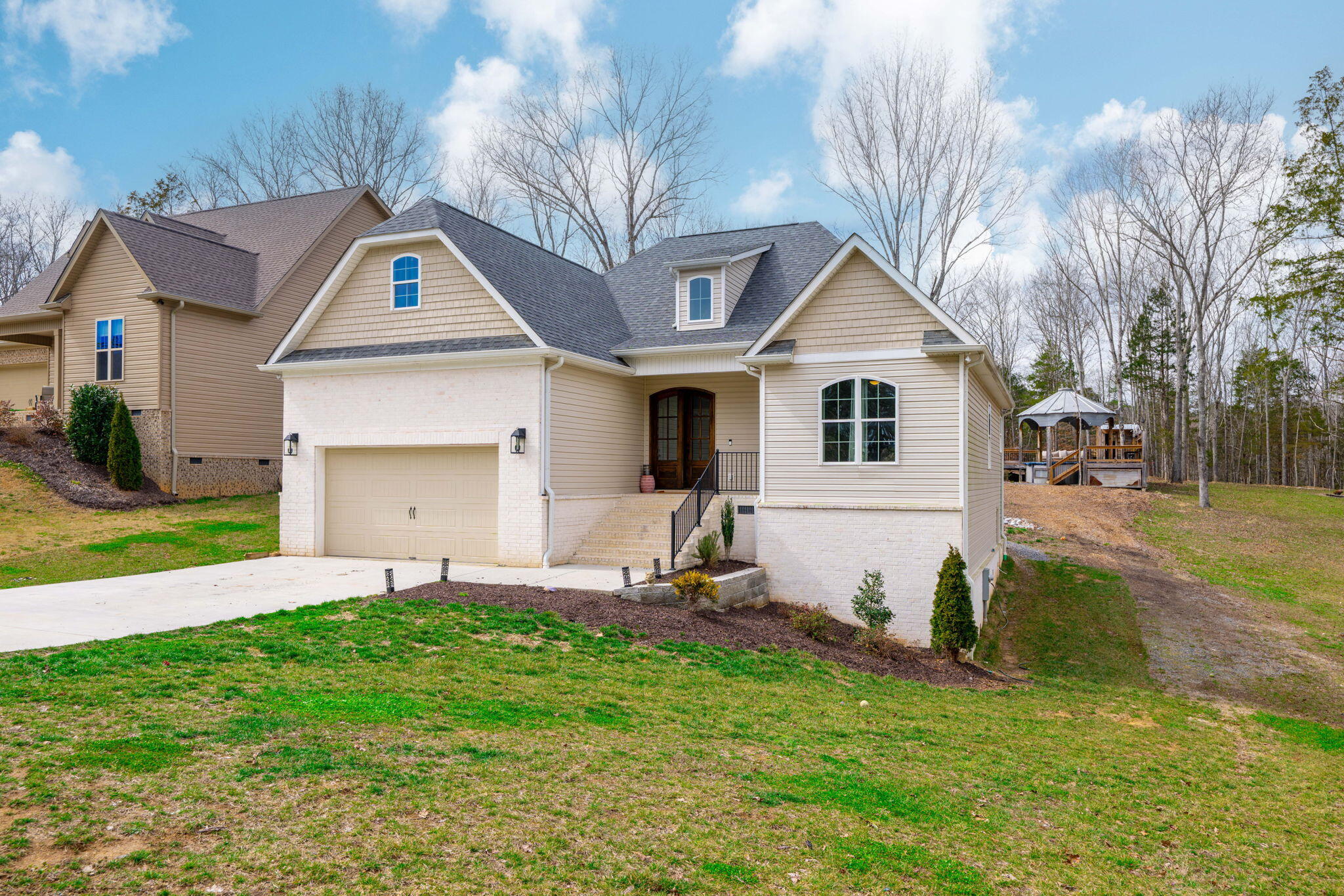 7265 Ron Road
