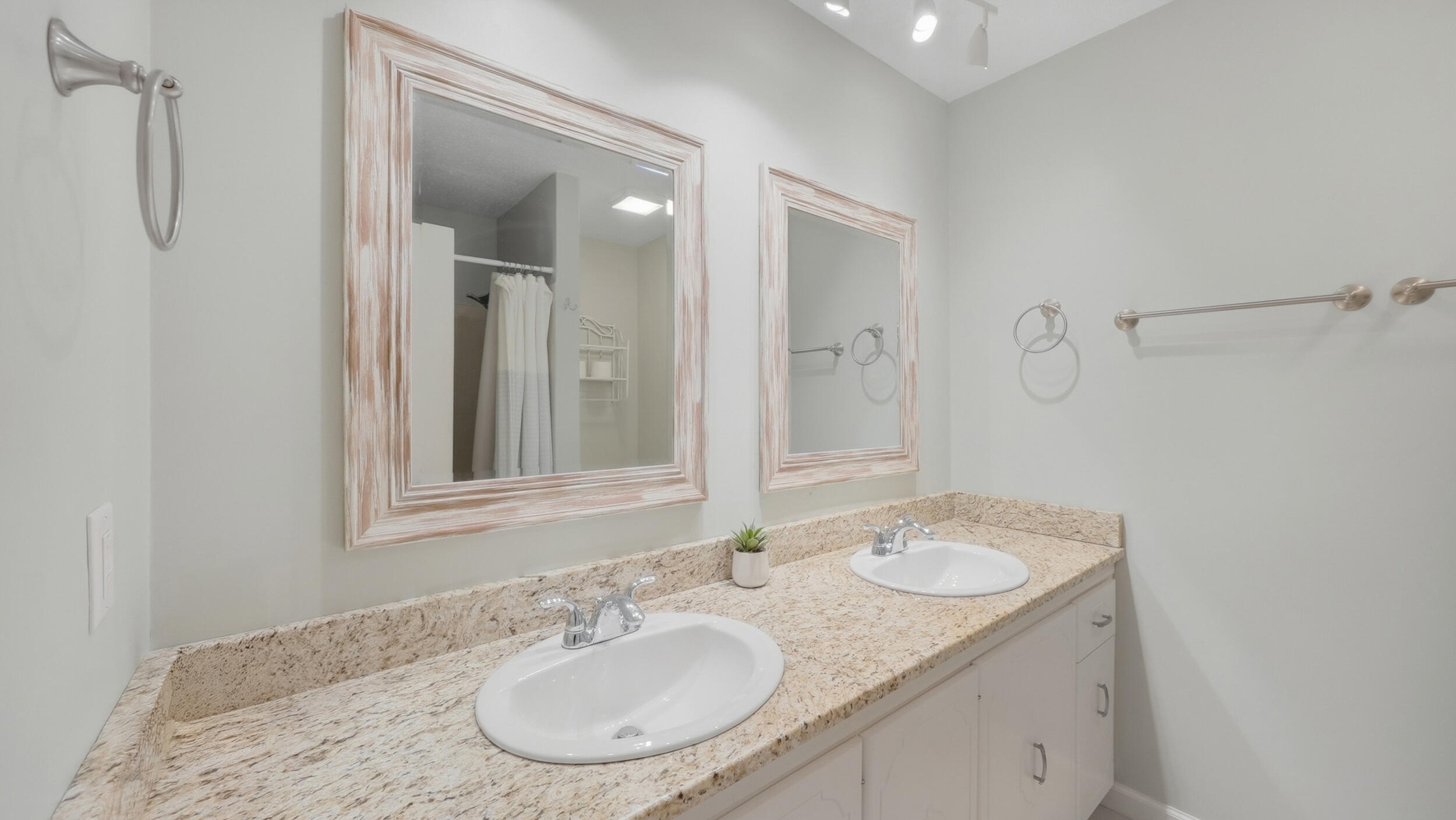 1039 Shady Fork Road