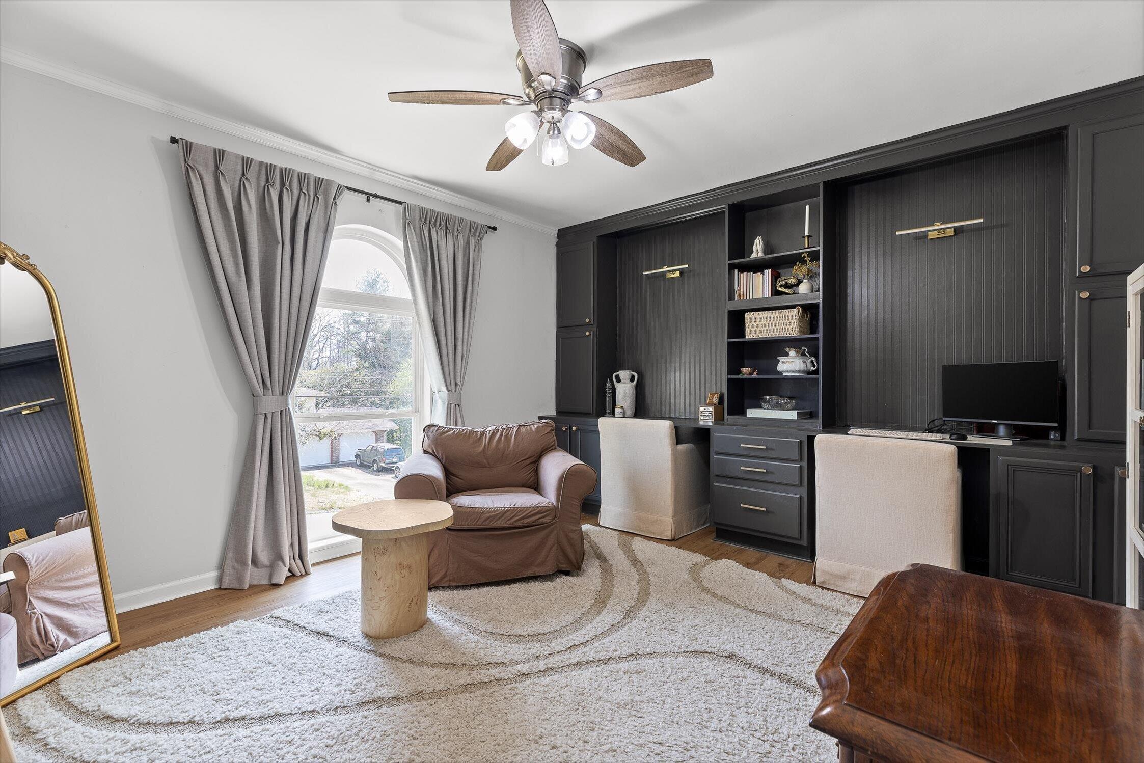 109 Rolling Ridge Drive