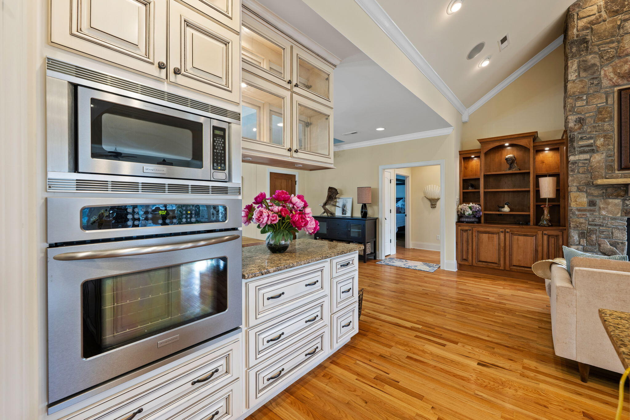9548 Leyland Drive