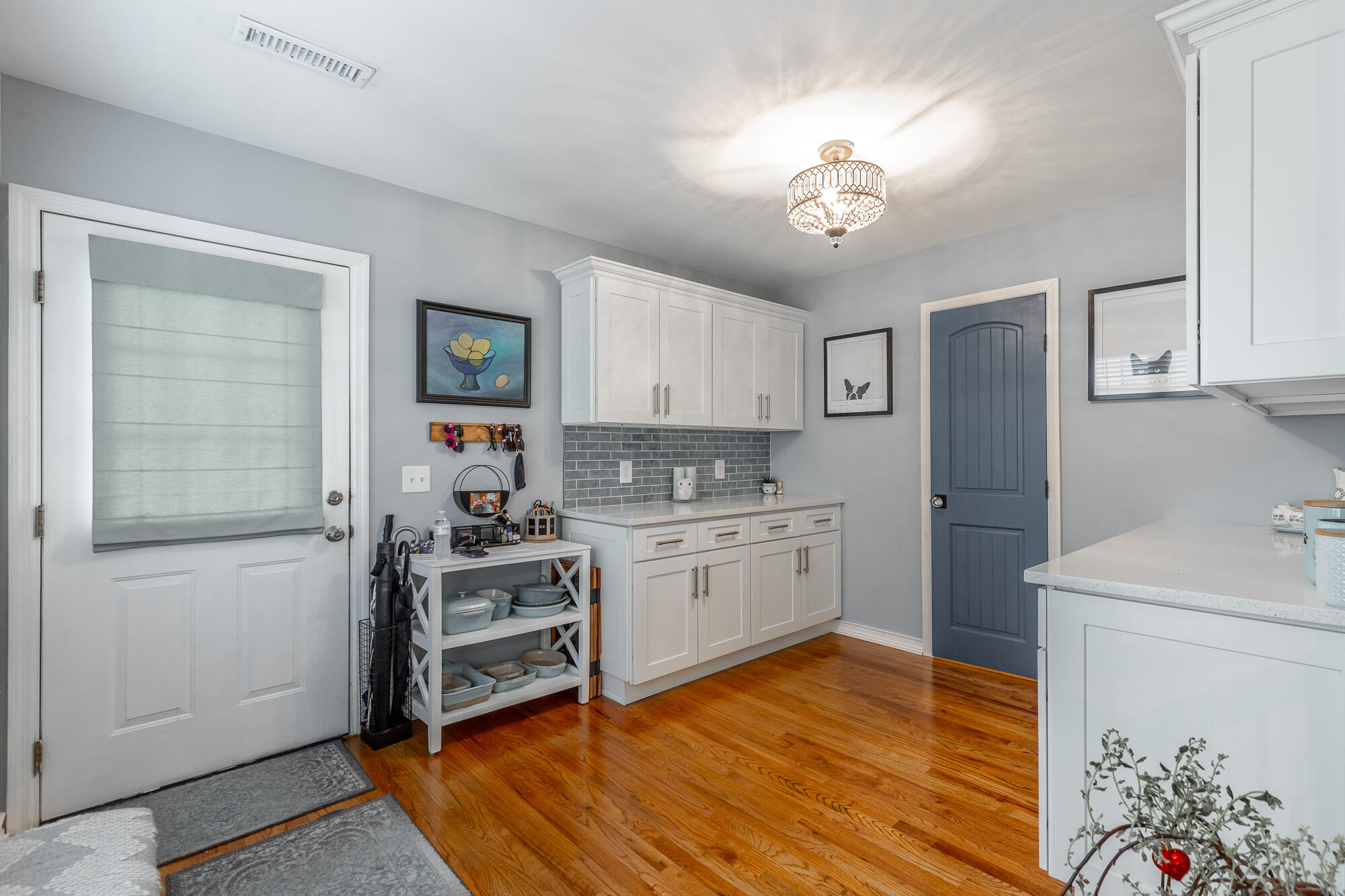 5920 Rainbow Springs Drive