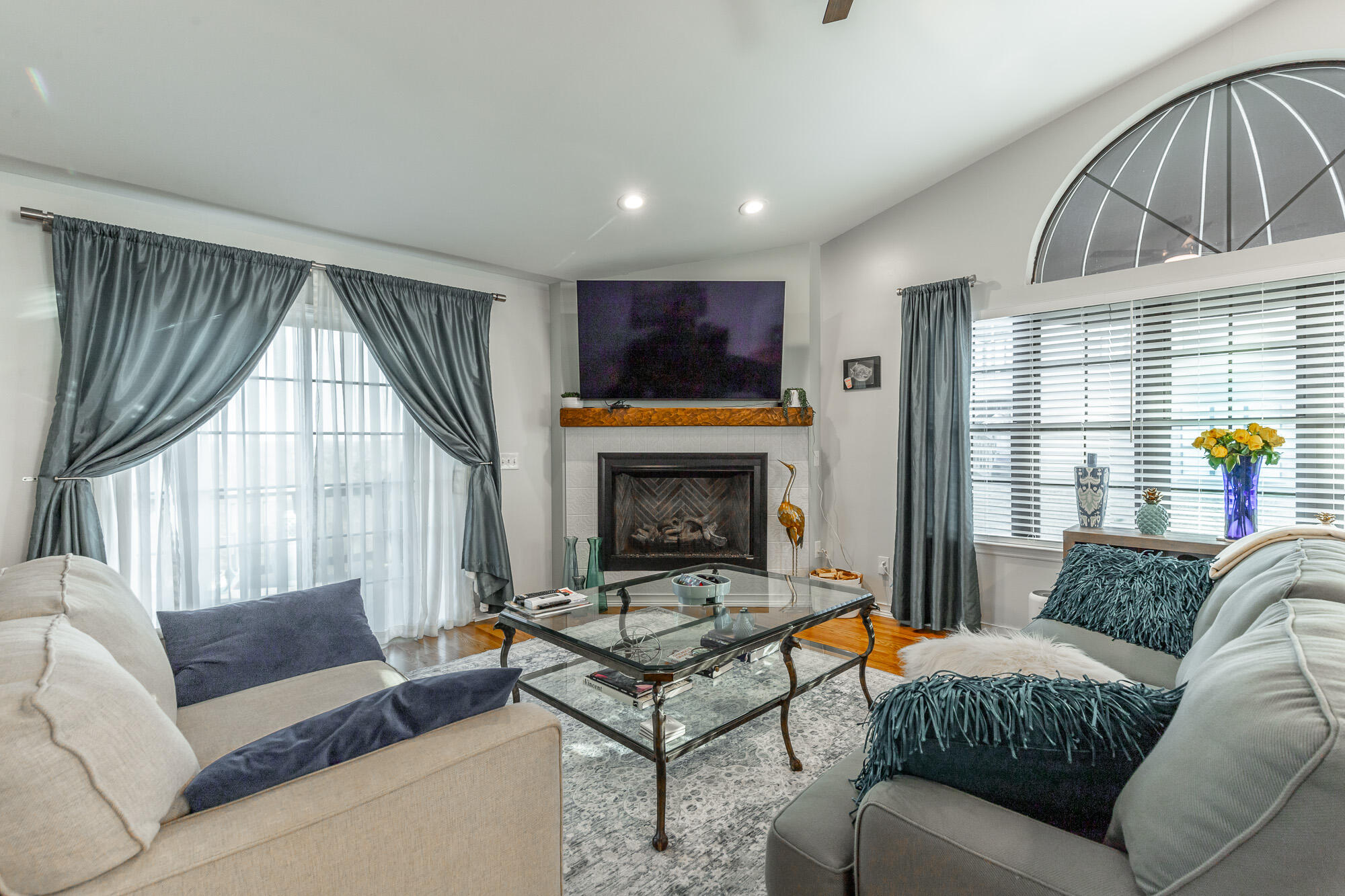 5920 Rainbow Springs Drive