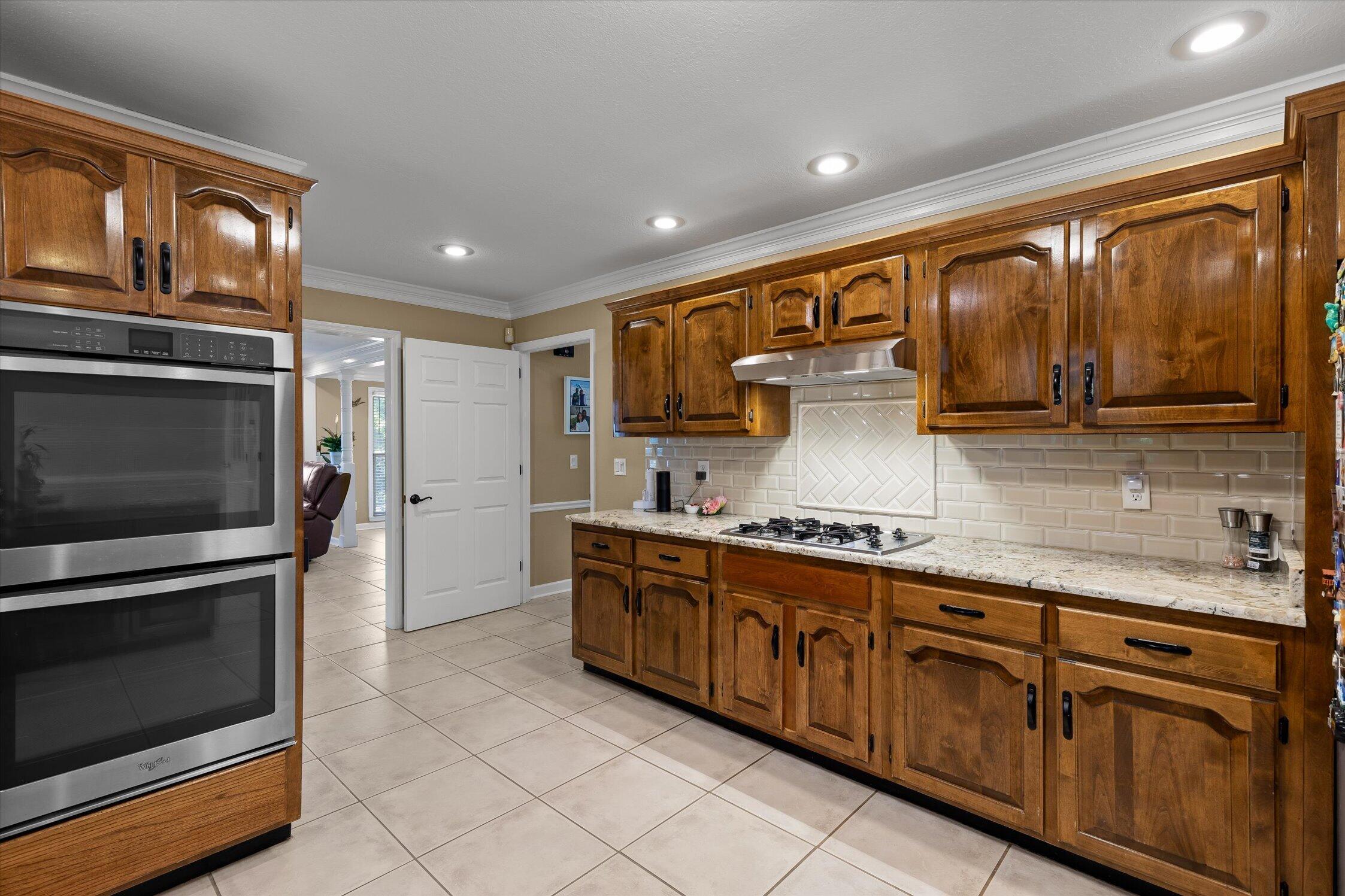 9326 Royal Mountain Drive