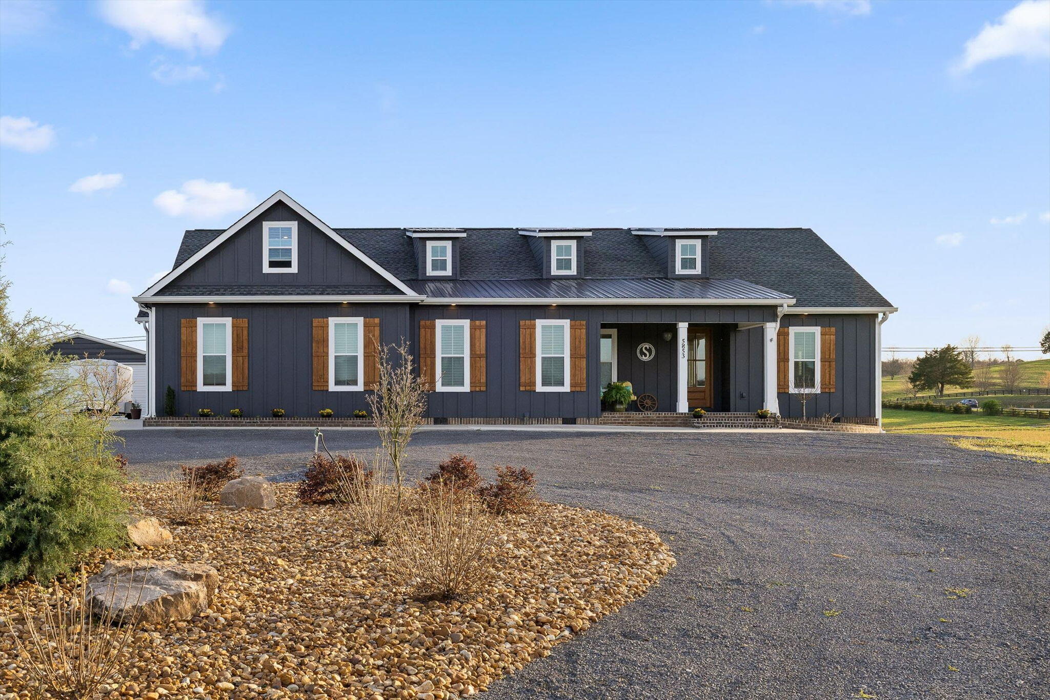 5853 Dalton Pike SE