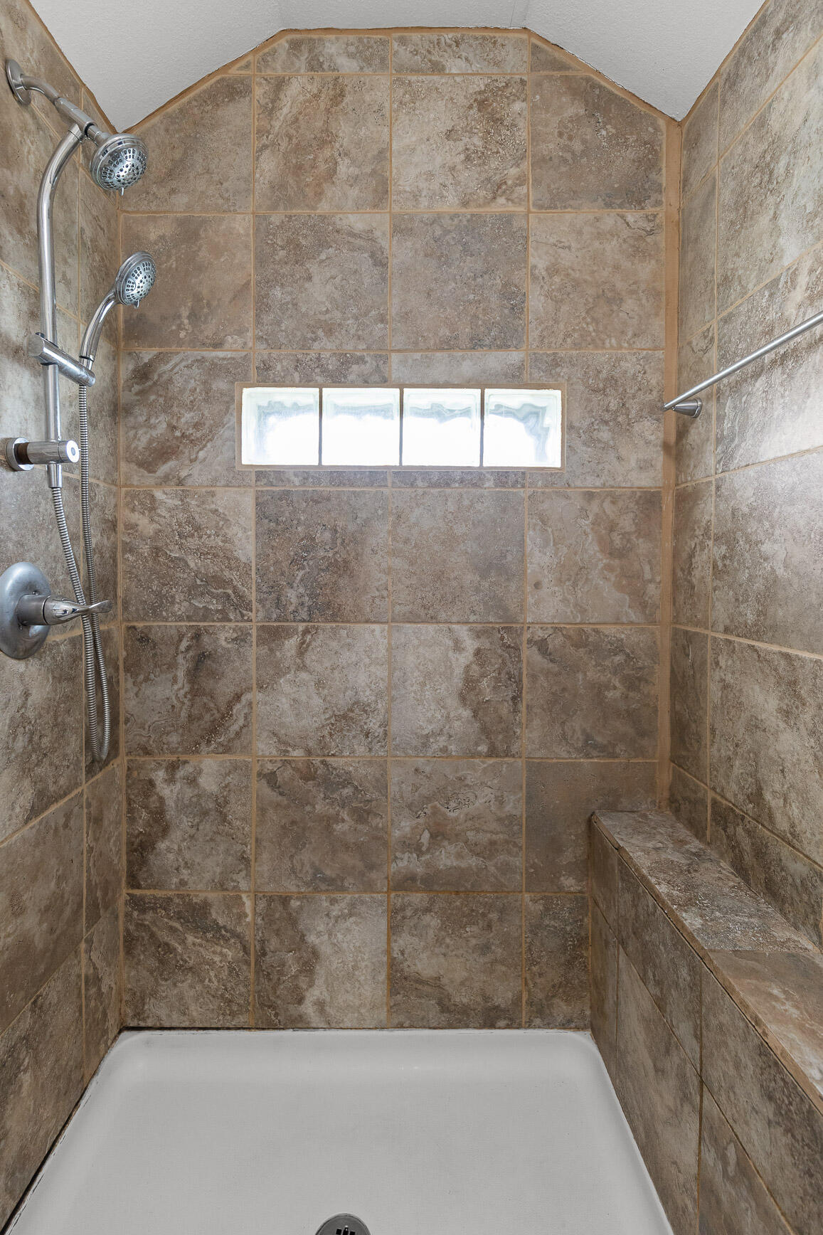 5720 Saint Elmo Avenue