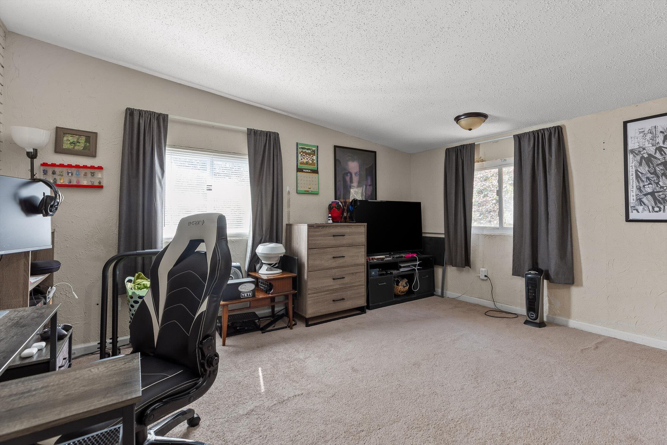 3735 Thrushwood Drive