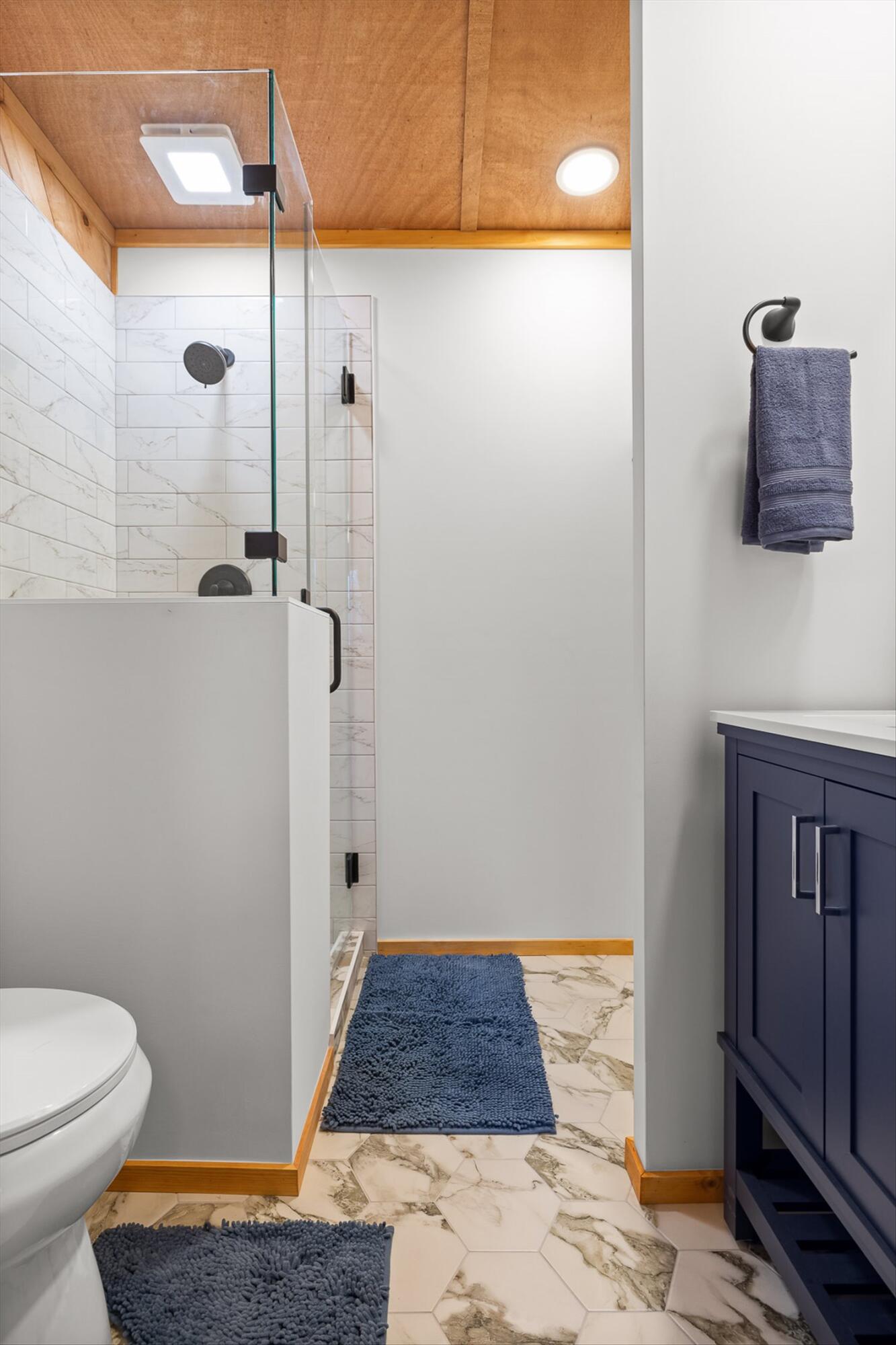 10526 Mullins Cove Road