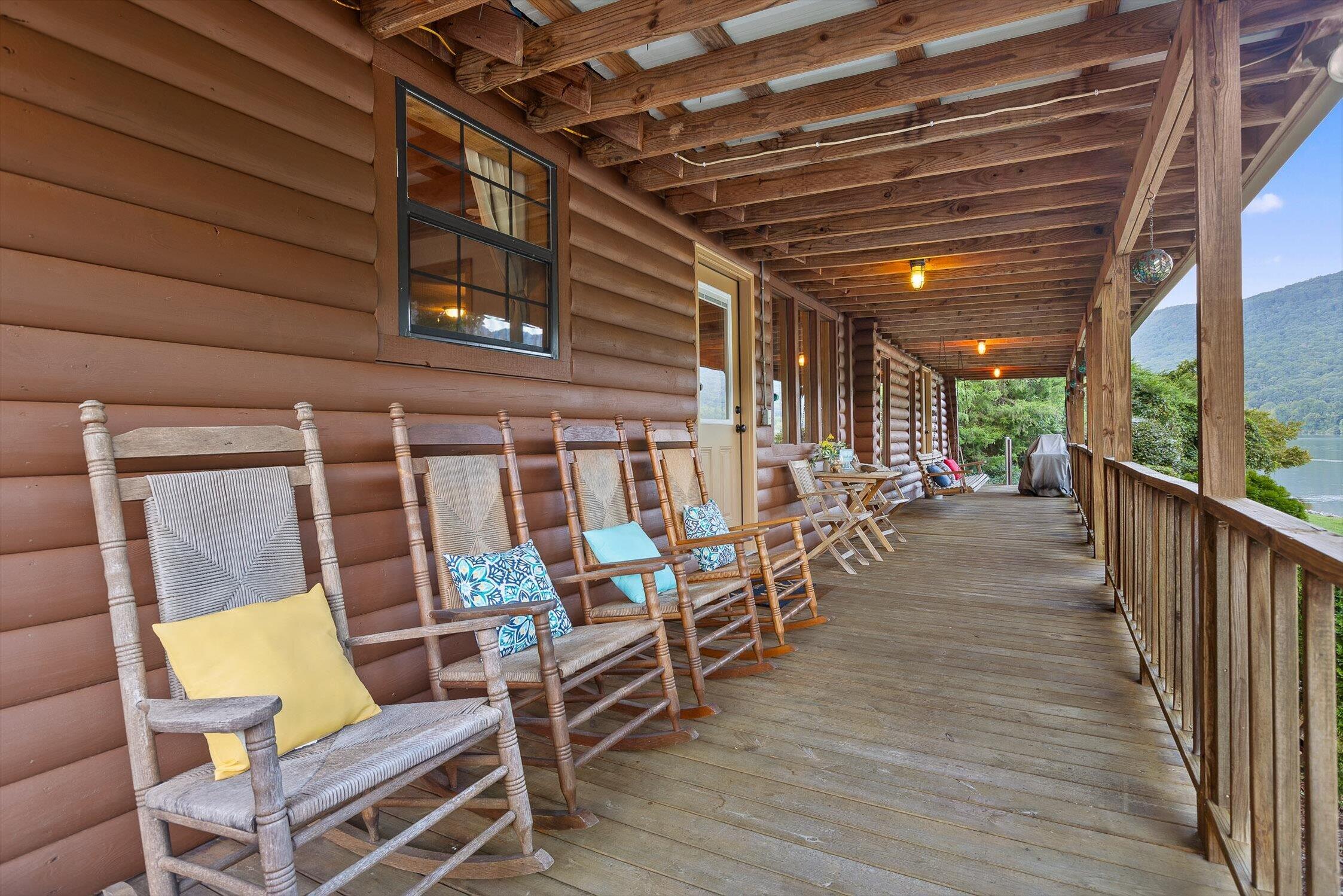 10526 Mullins Cove Road