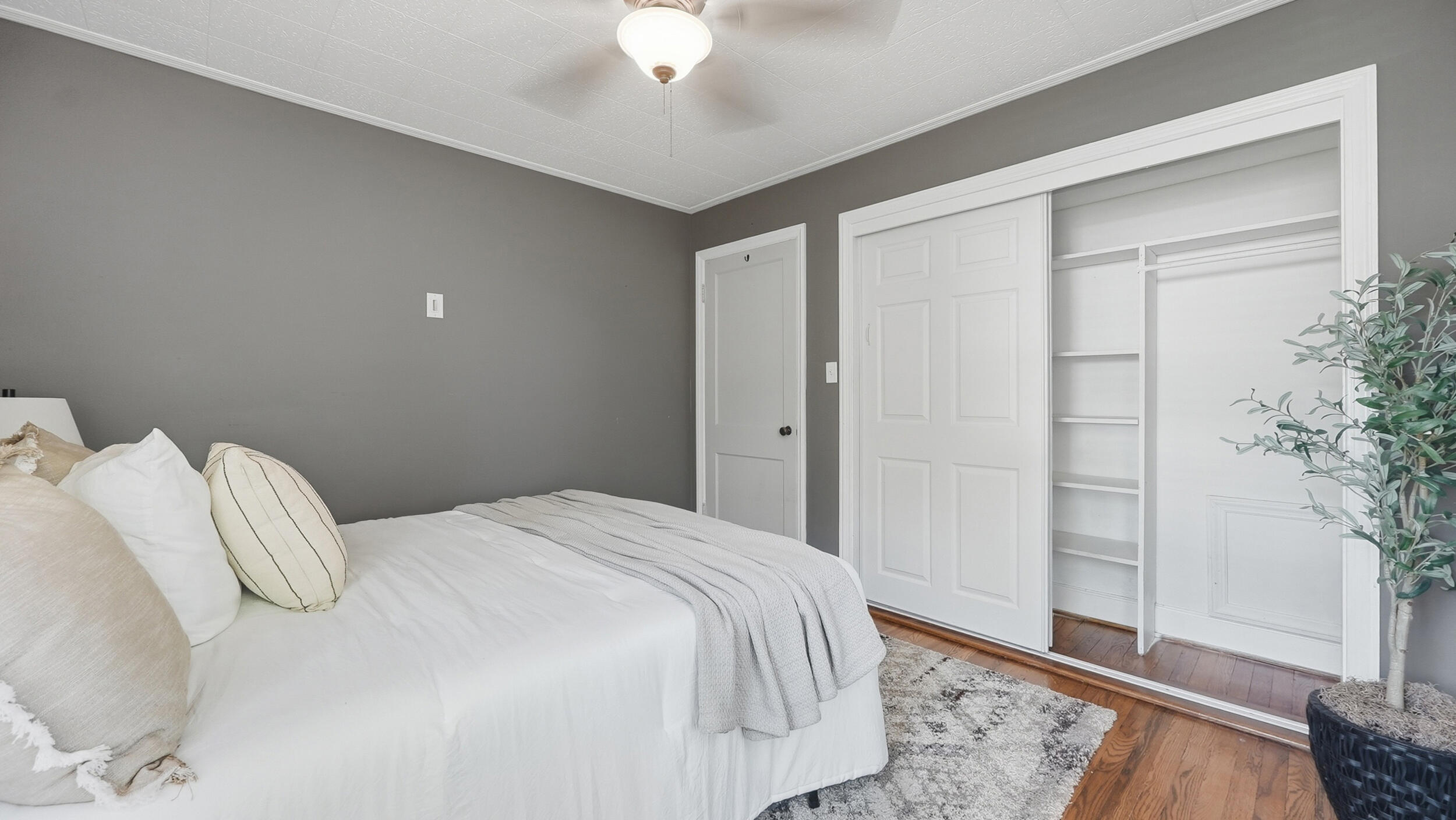 1411 Hickory Valley Road