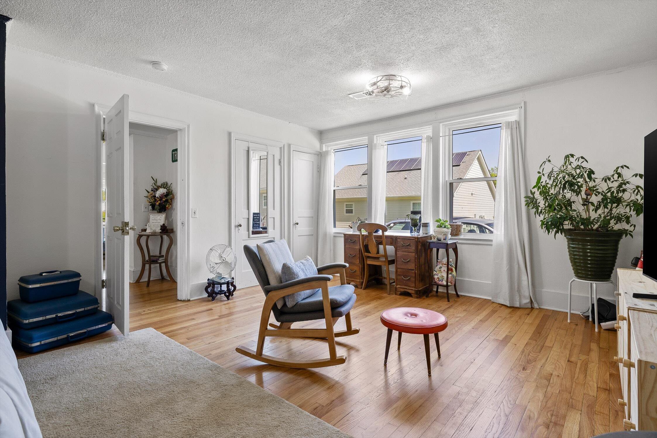 4592 Old Mission Road