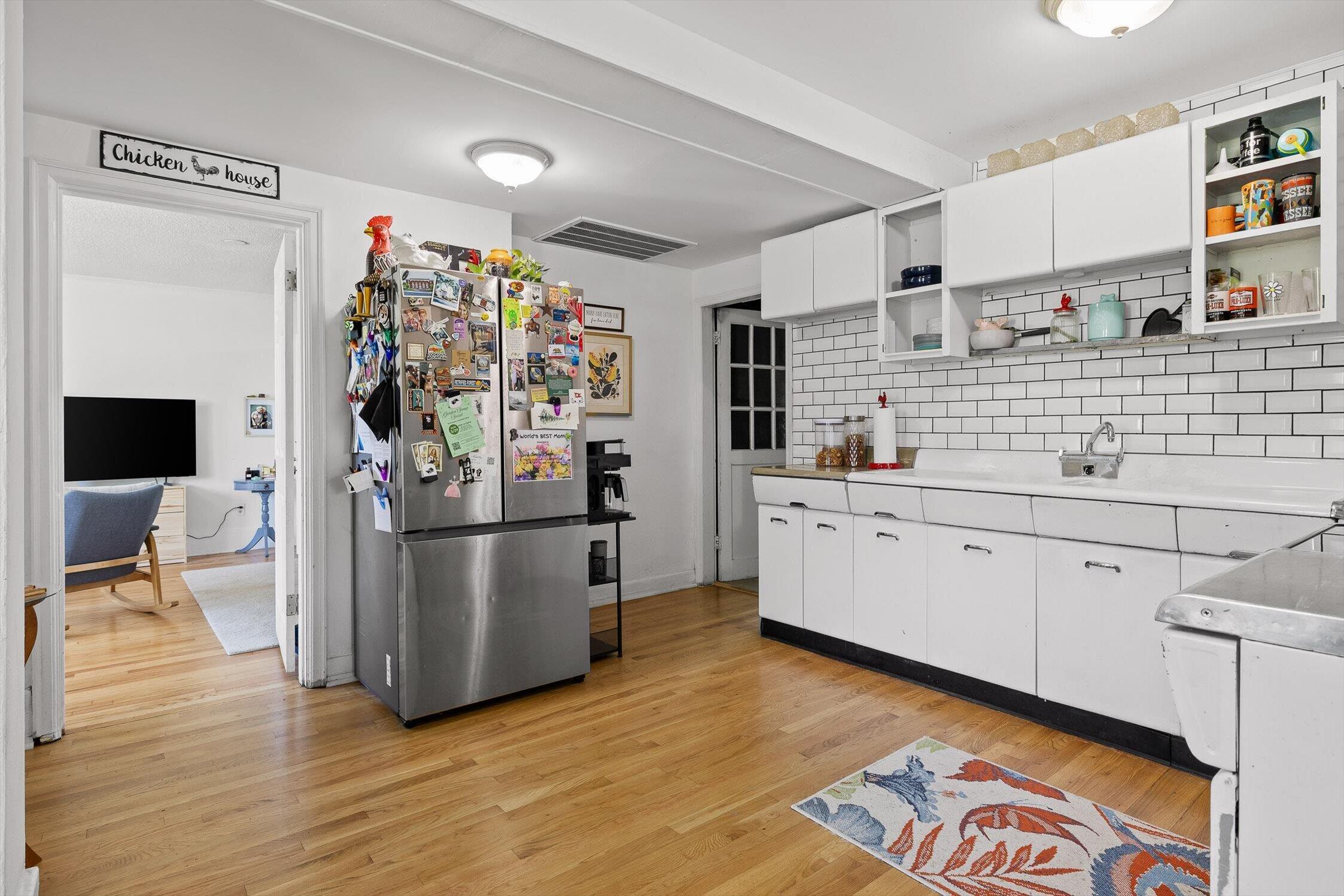 4592 Old Mission Road