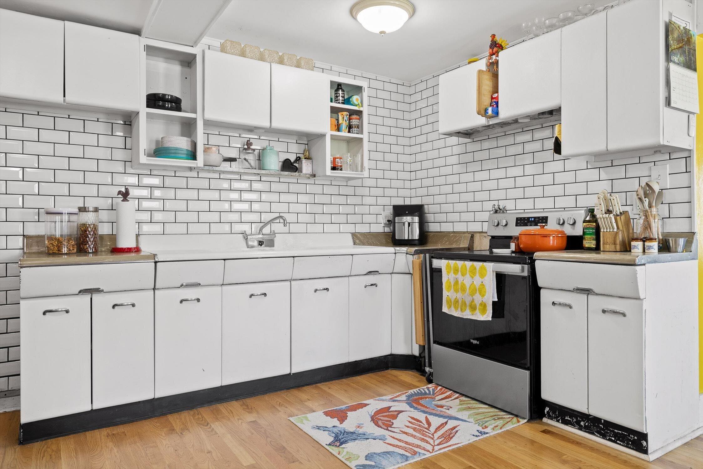 4592 Old Mission Road