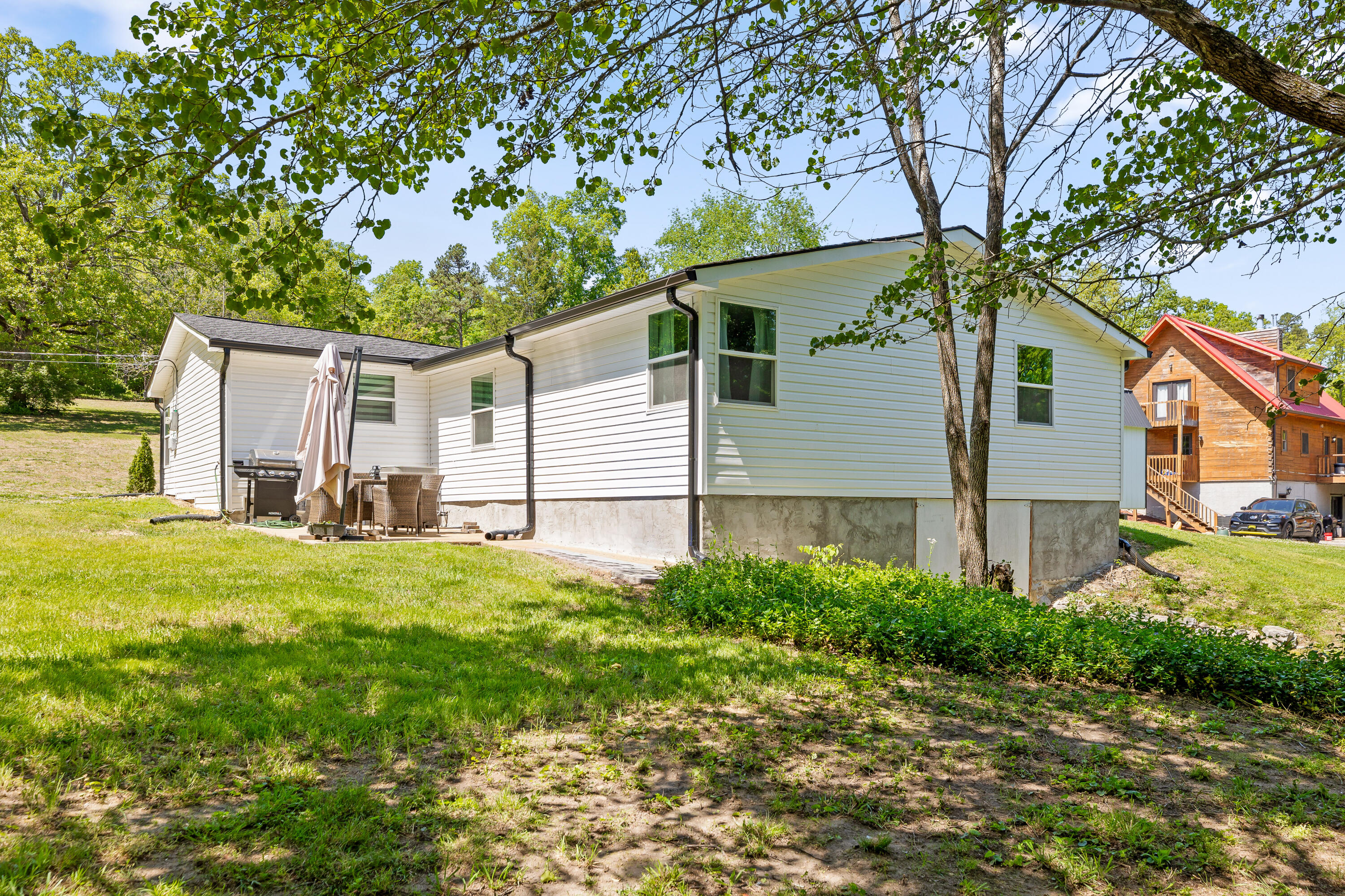 3940 Cole Trail