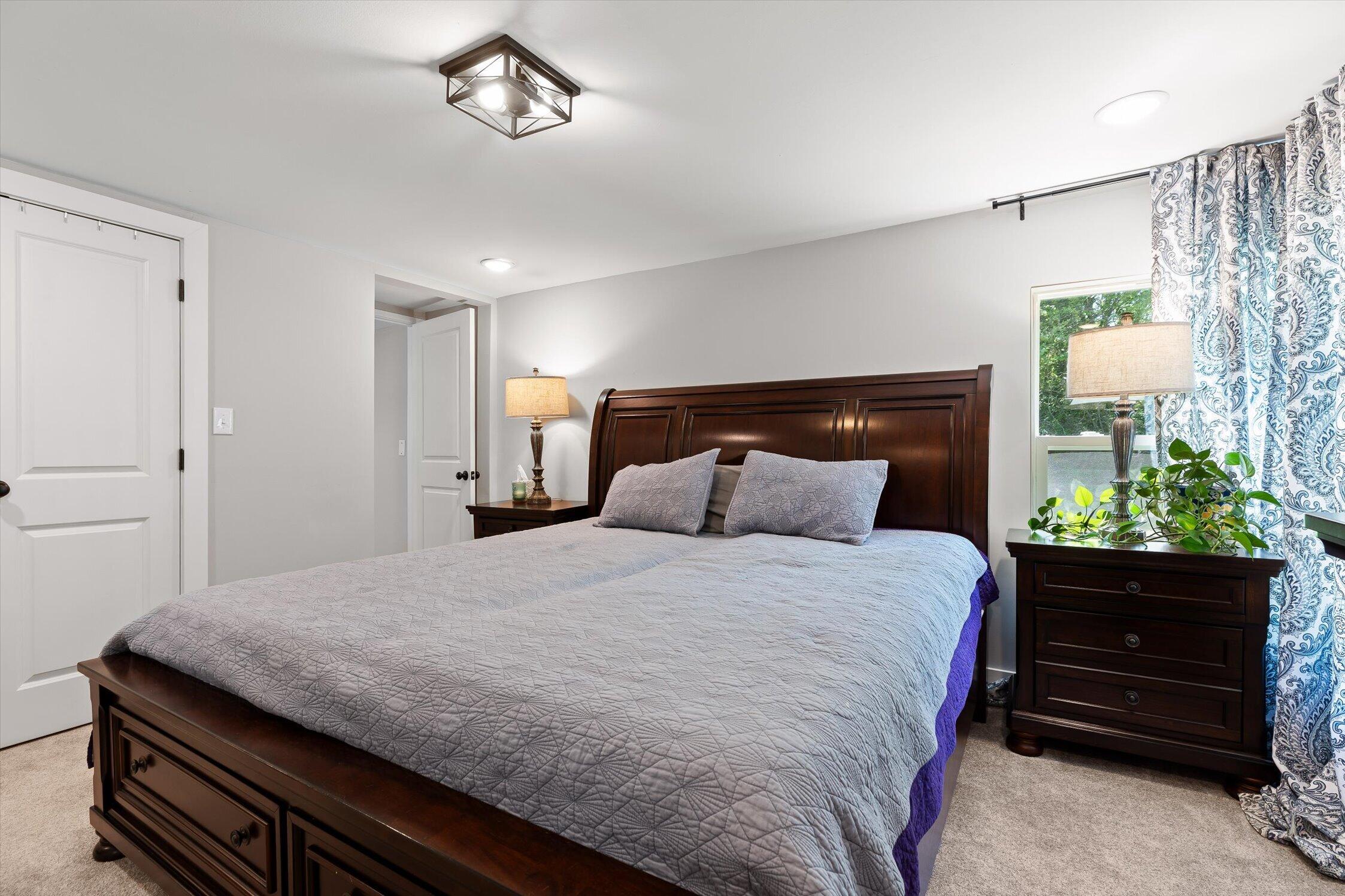 3940 Cole Trail