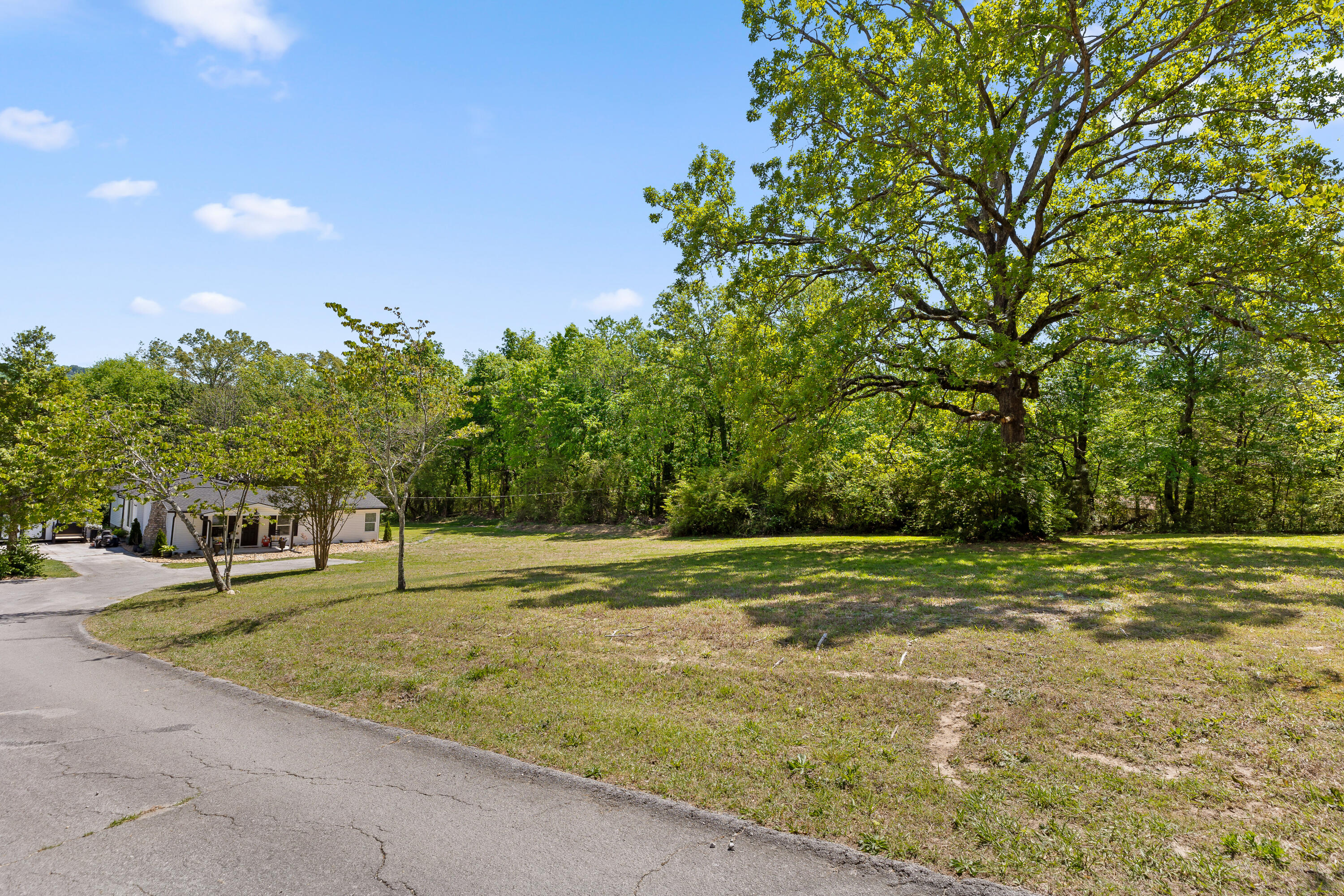 3940 Cole Trail