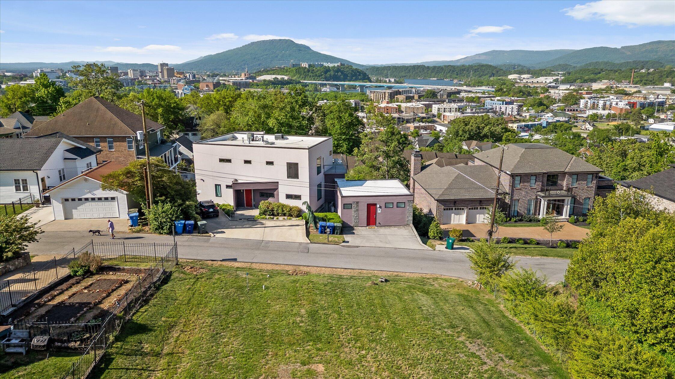 311 Noll Street