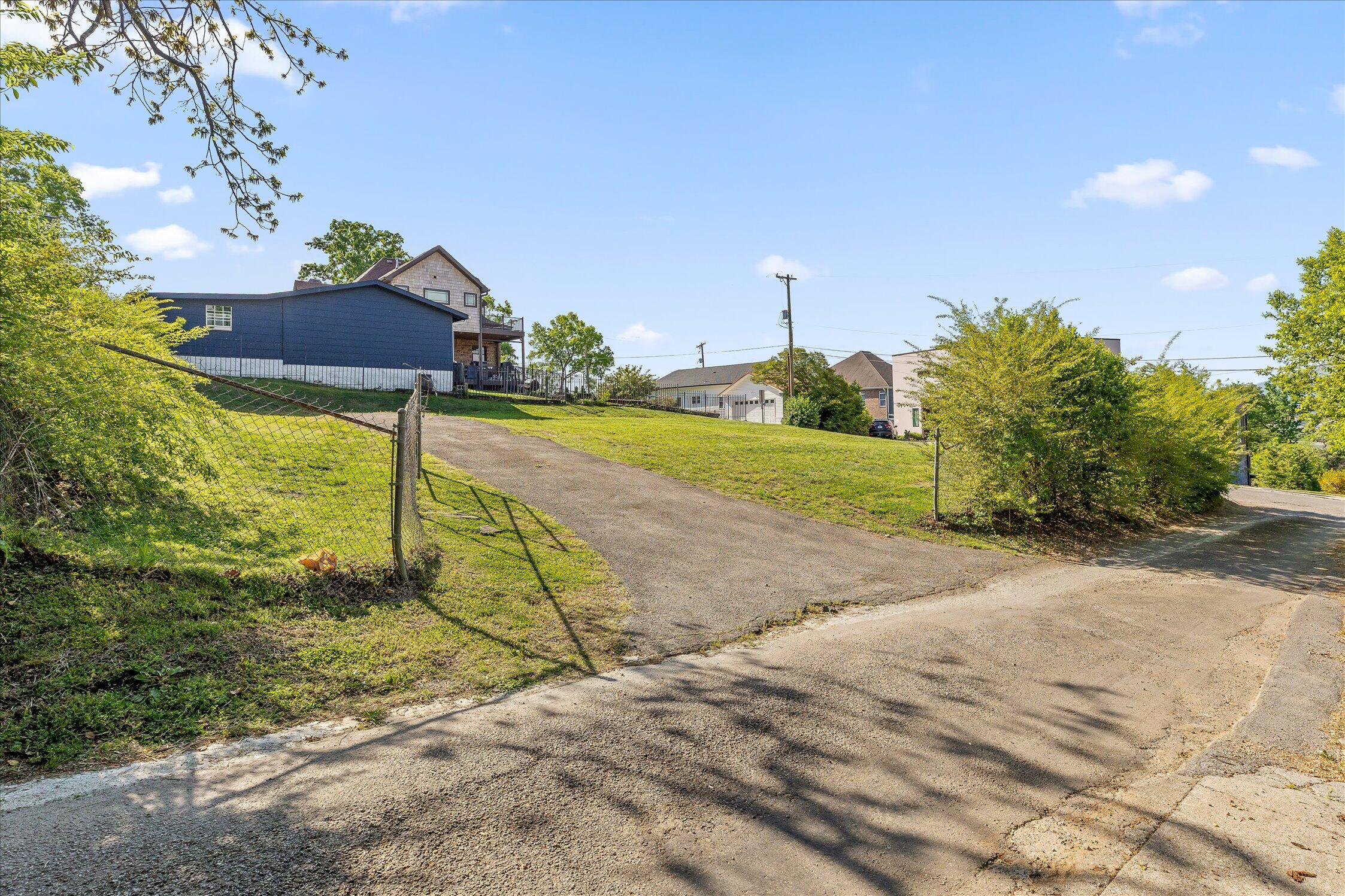 311 Noll Street