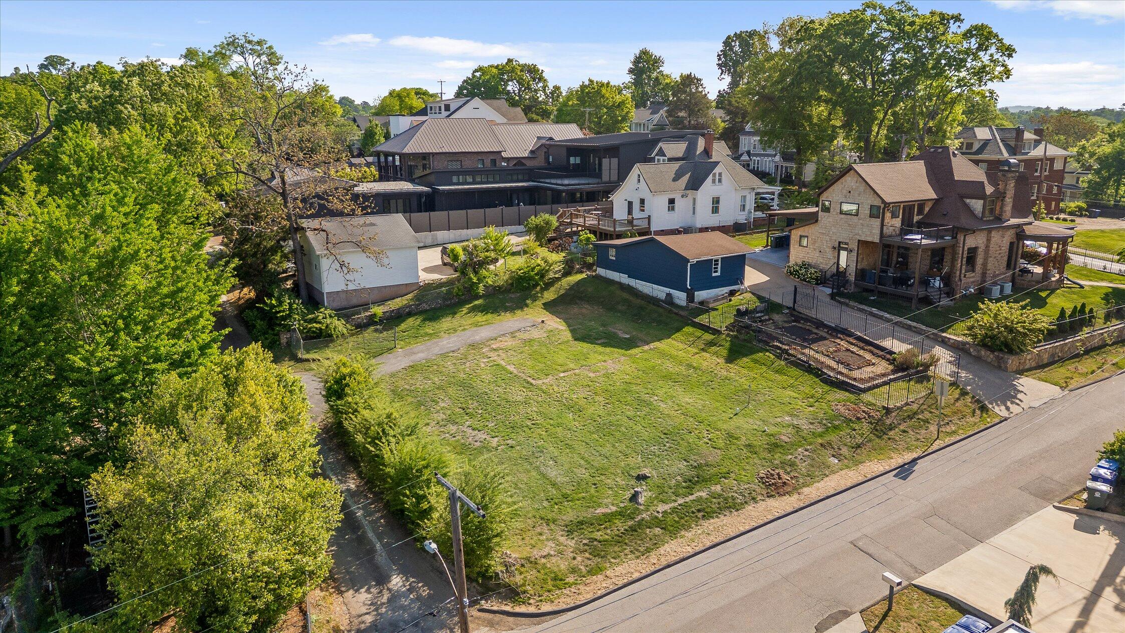 311 Noll Street