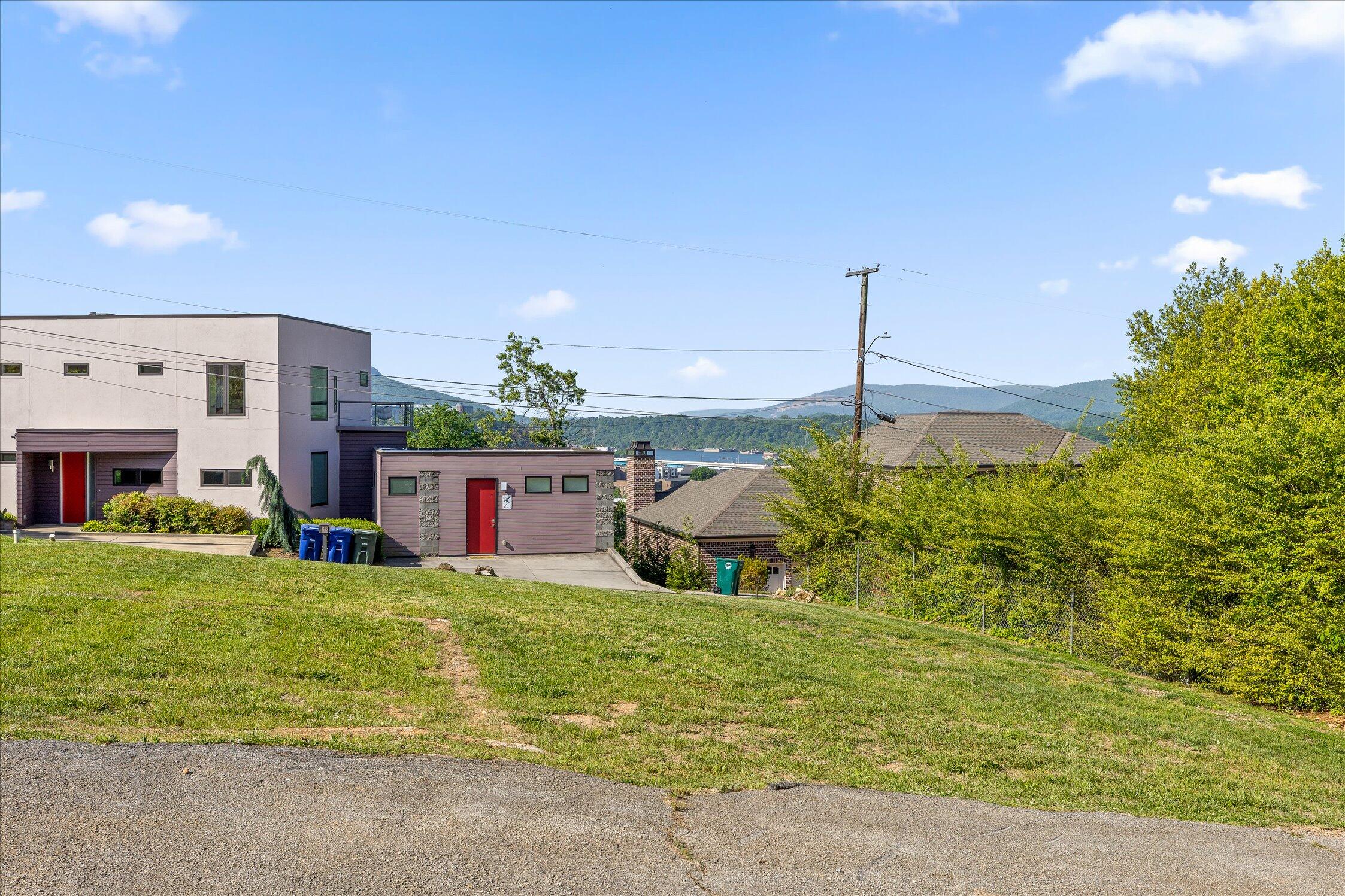 311 Noll Street