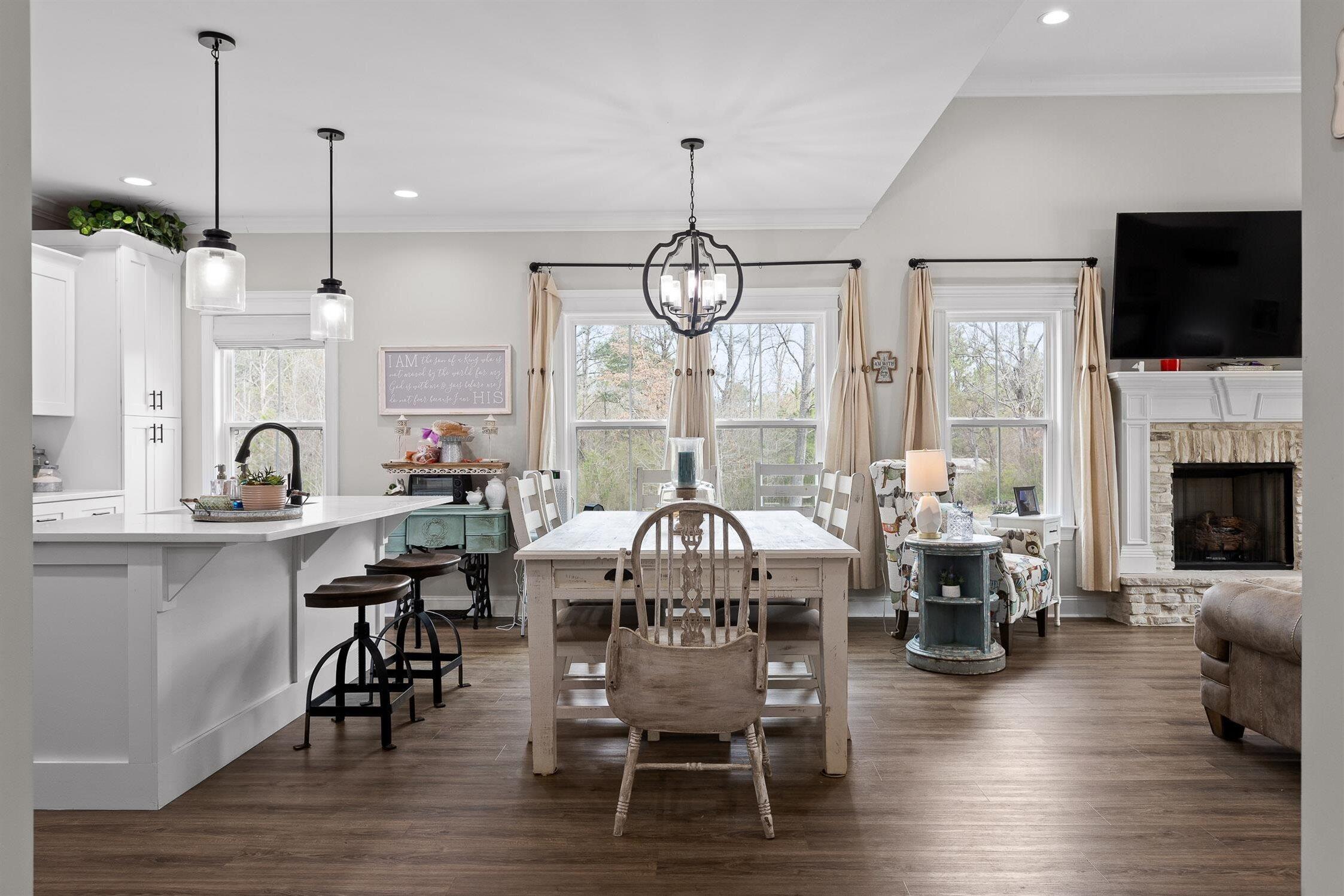 3914 Dogwood Valley Road