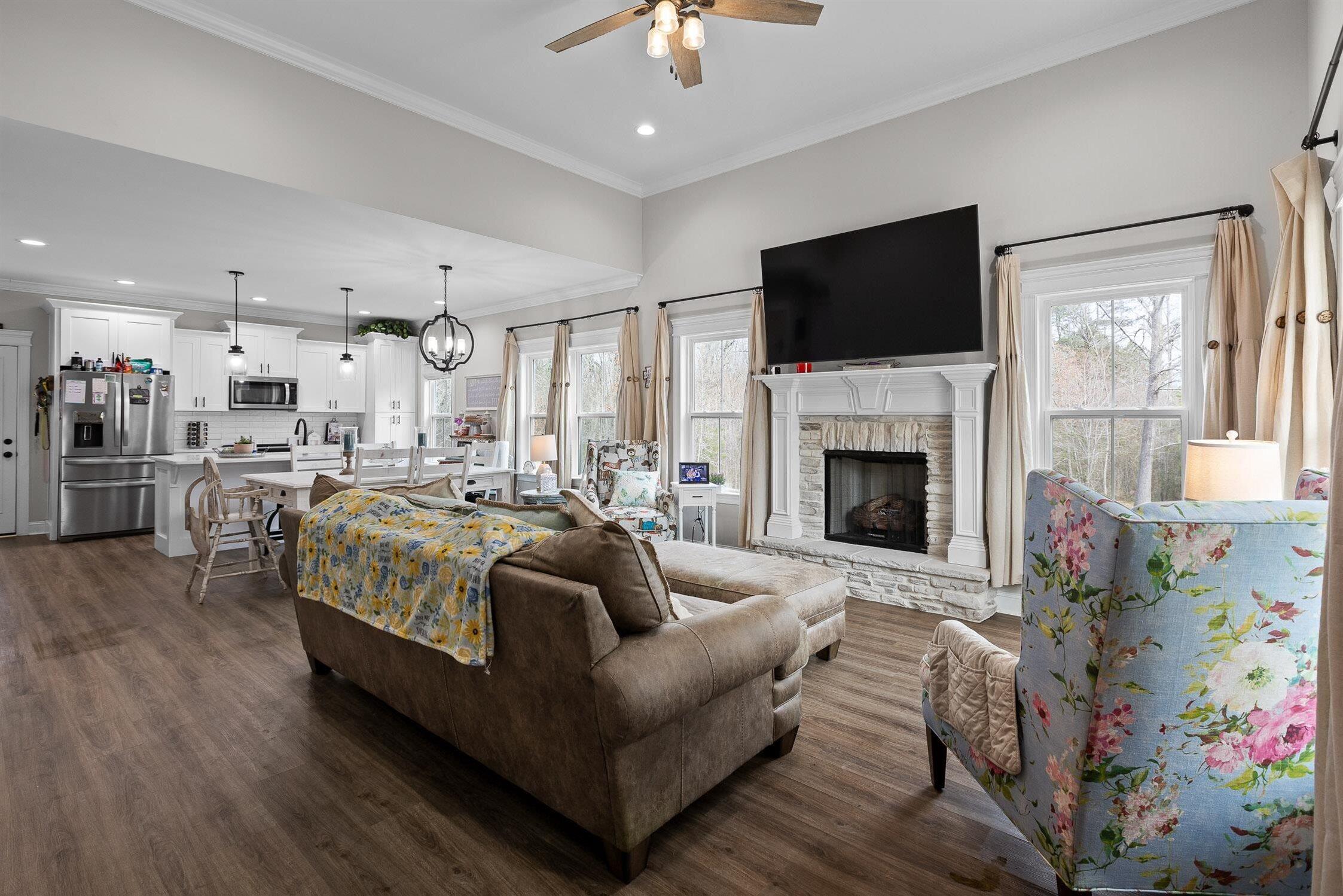 3914 Dogwood Valley Road