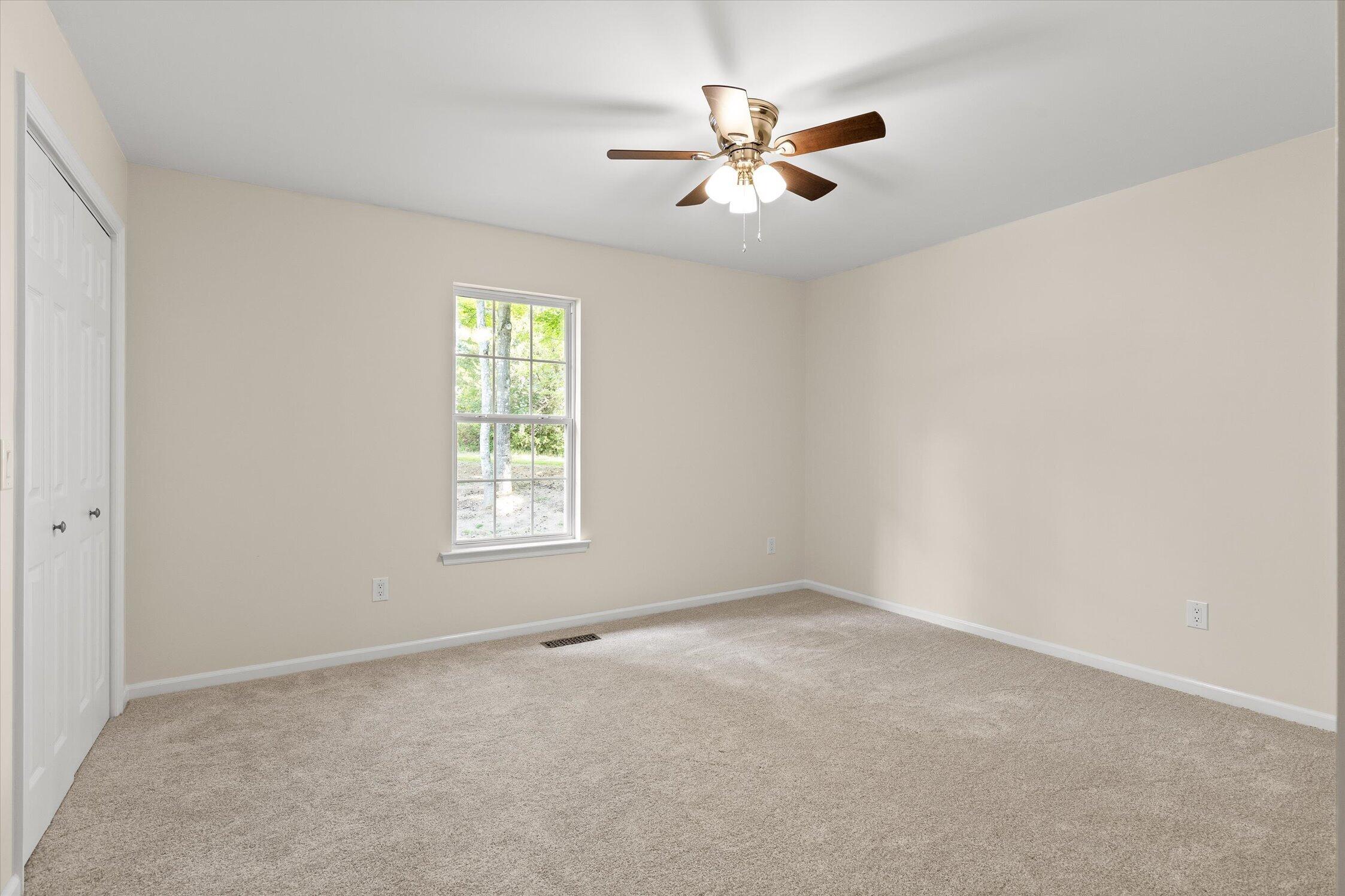 152 Ridgeway Circle