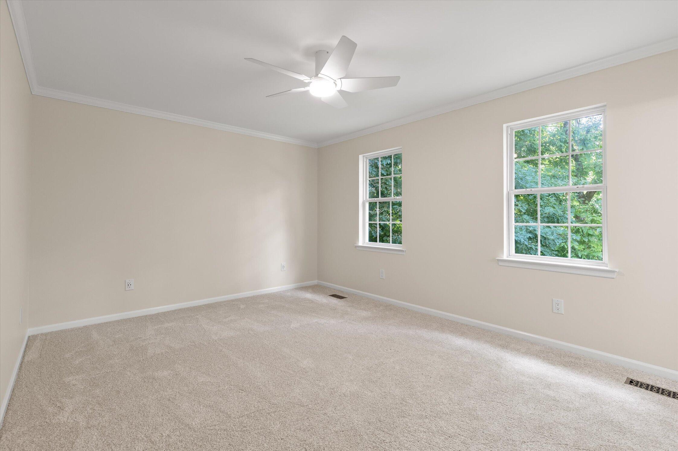 152 Ridgeway Circle
