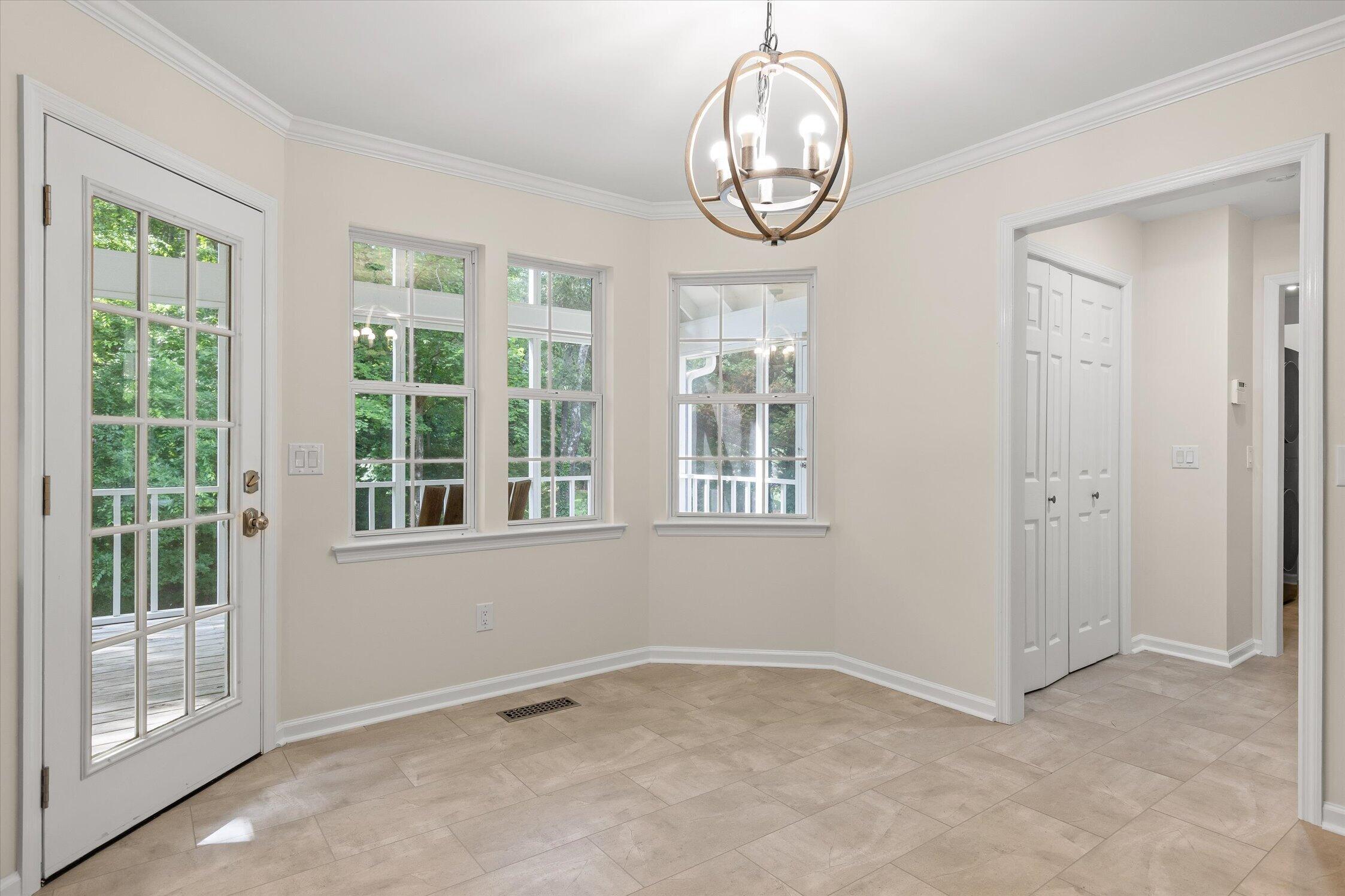 152 Ridgeway Circle