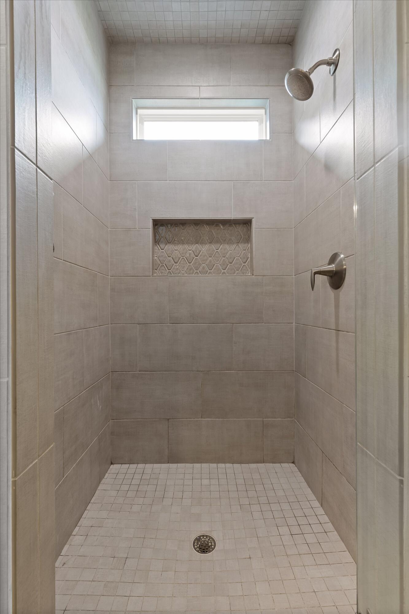 3280 Gavin Way, 69