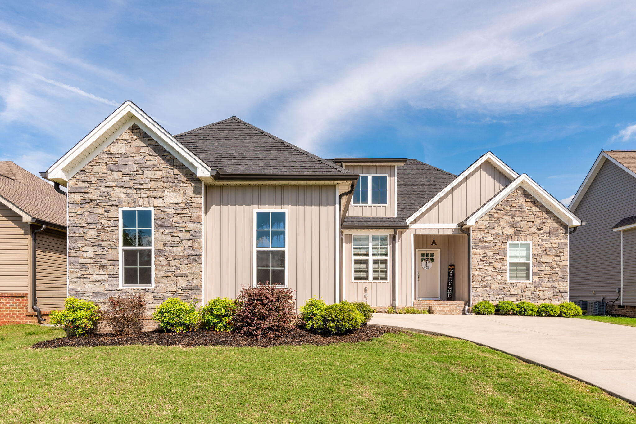 2824 Firethorne Lane