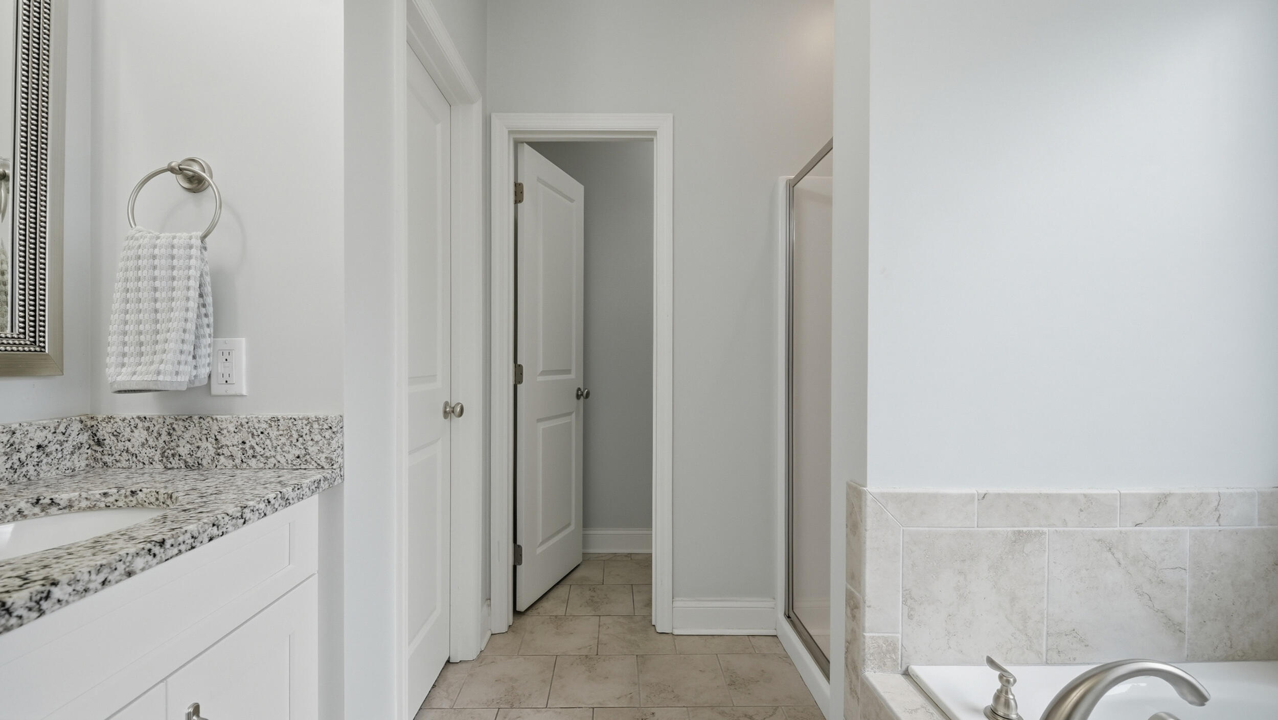 2824 Firethorne Lane