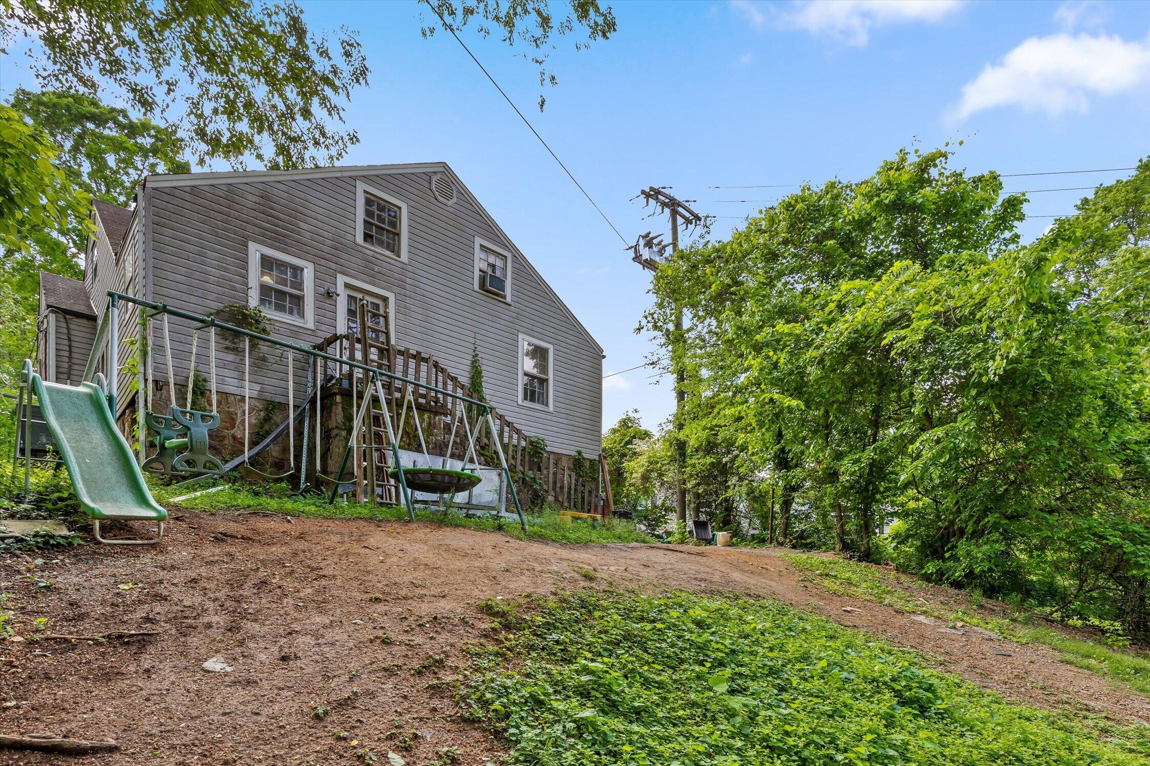 120 Alden Avenue
