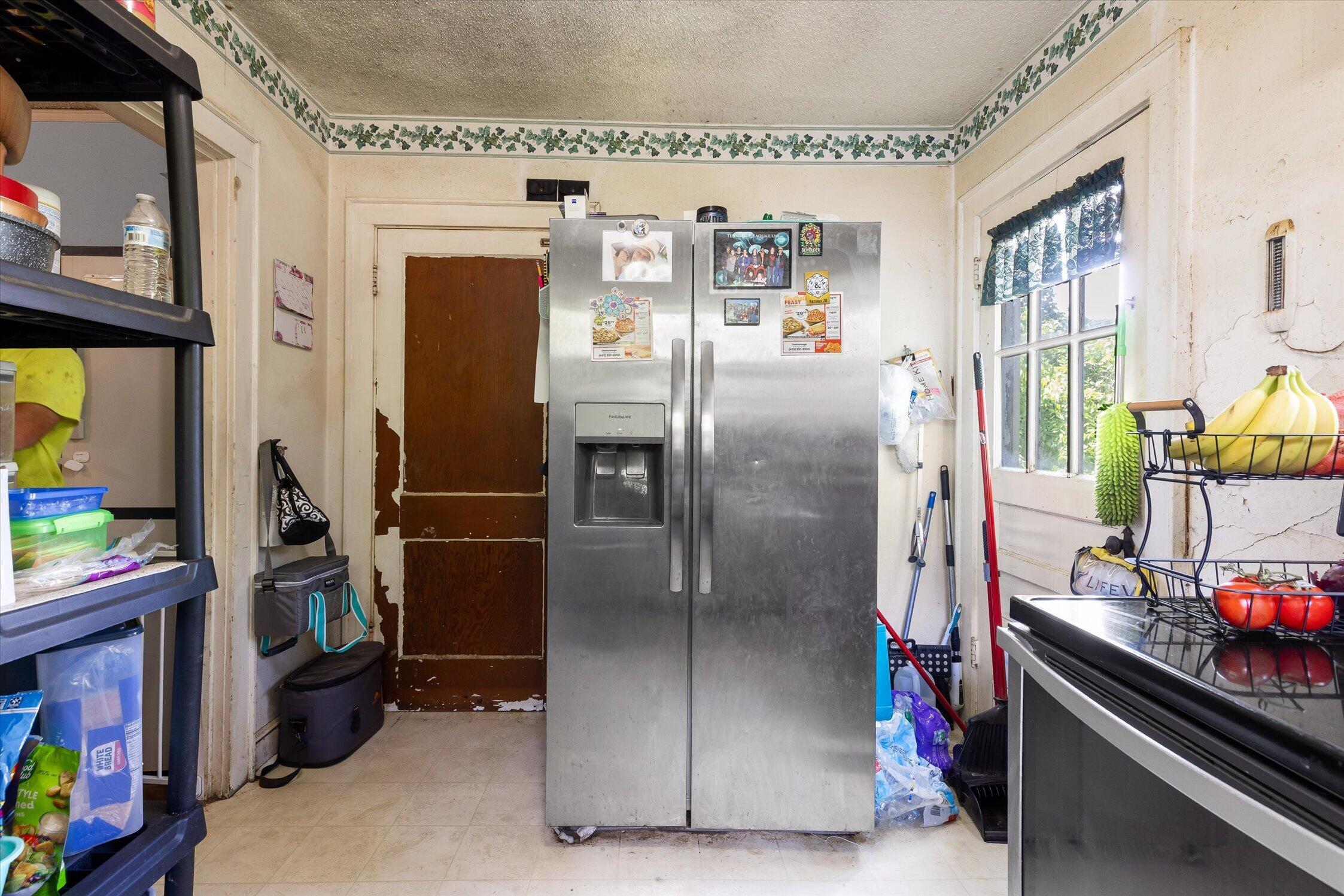 120 Alden Avenue