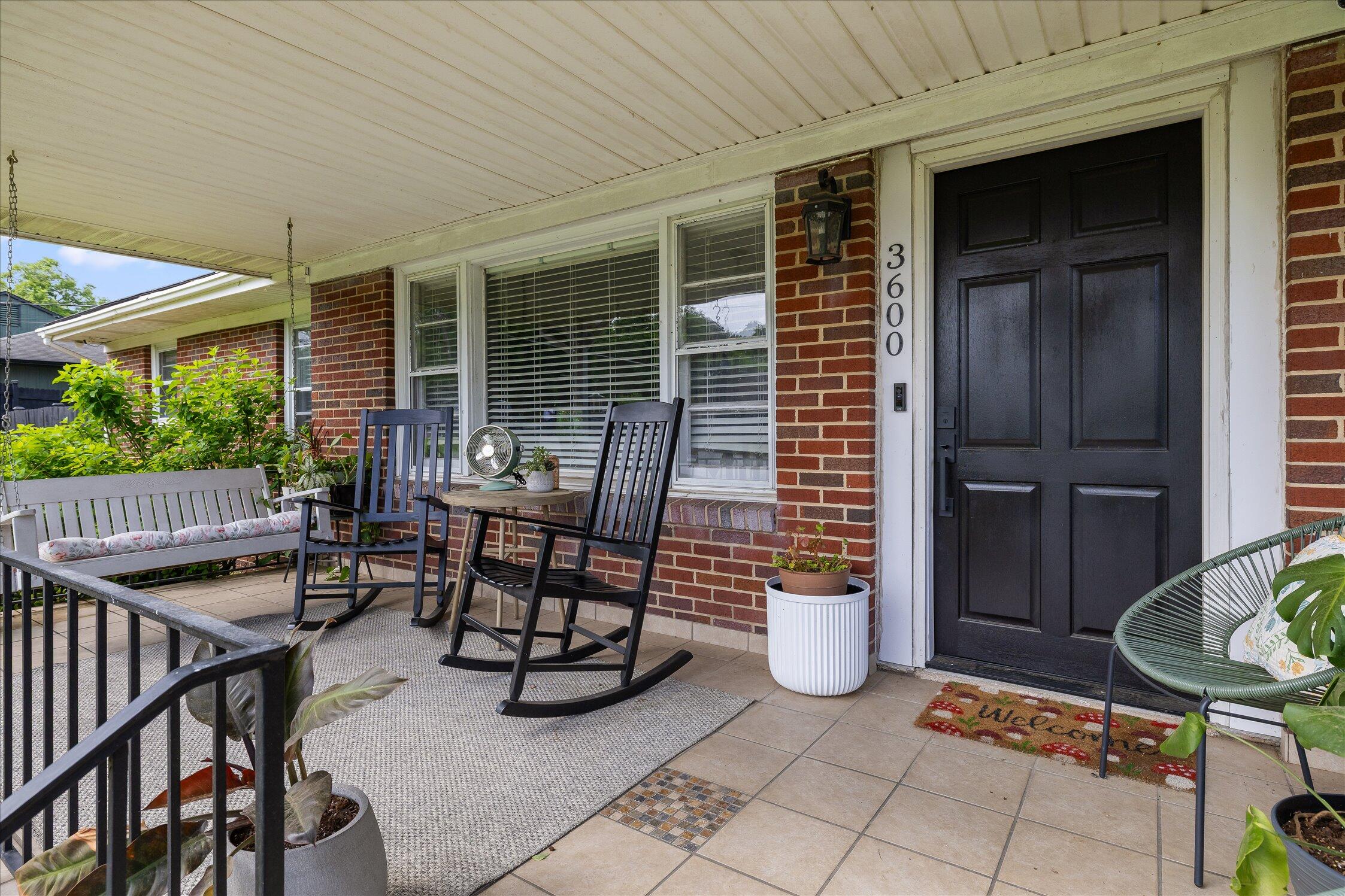 3600 Lake Vista Drive
