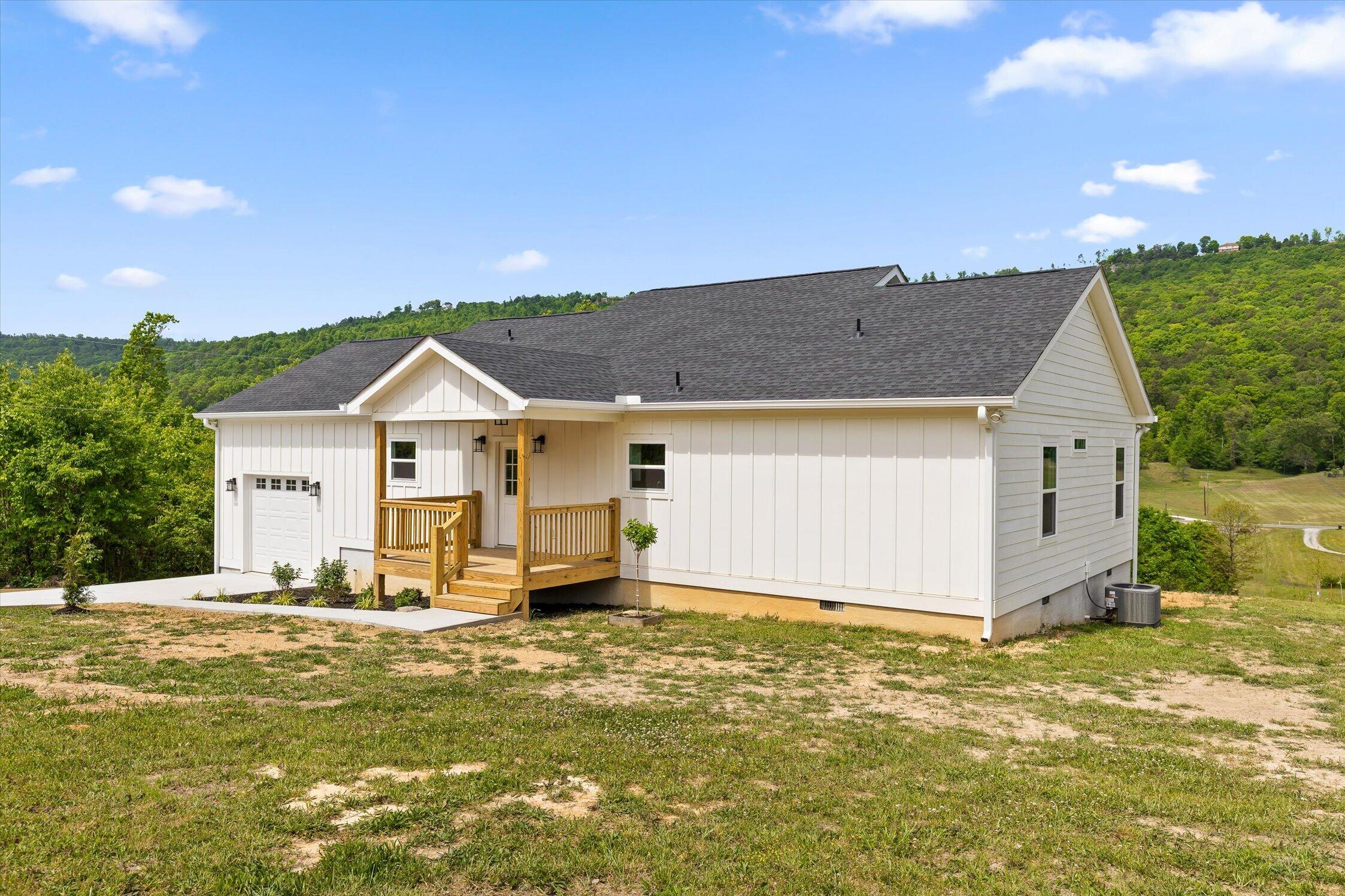 133 N Knobby Road