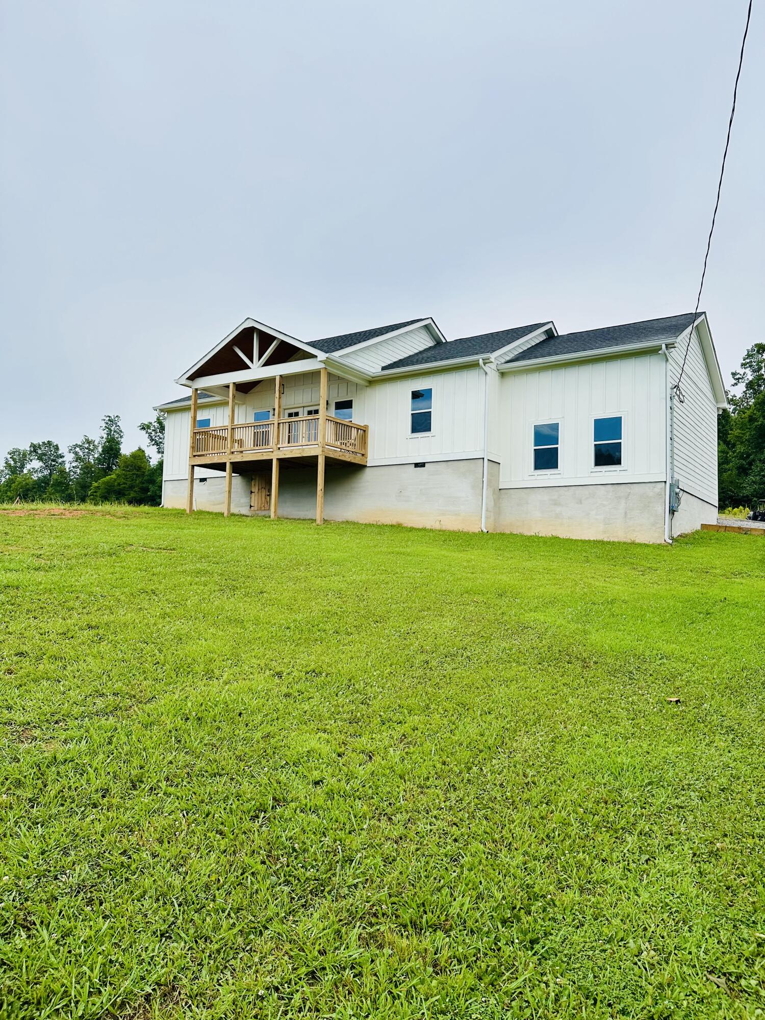 133 N Knobby Road
