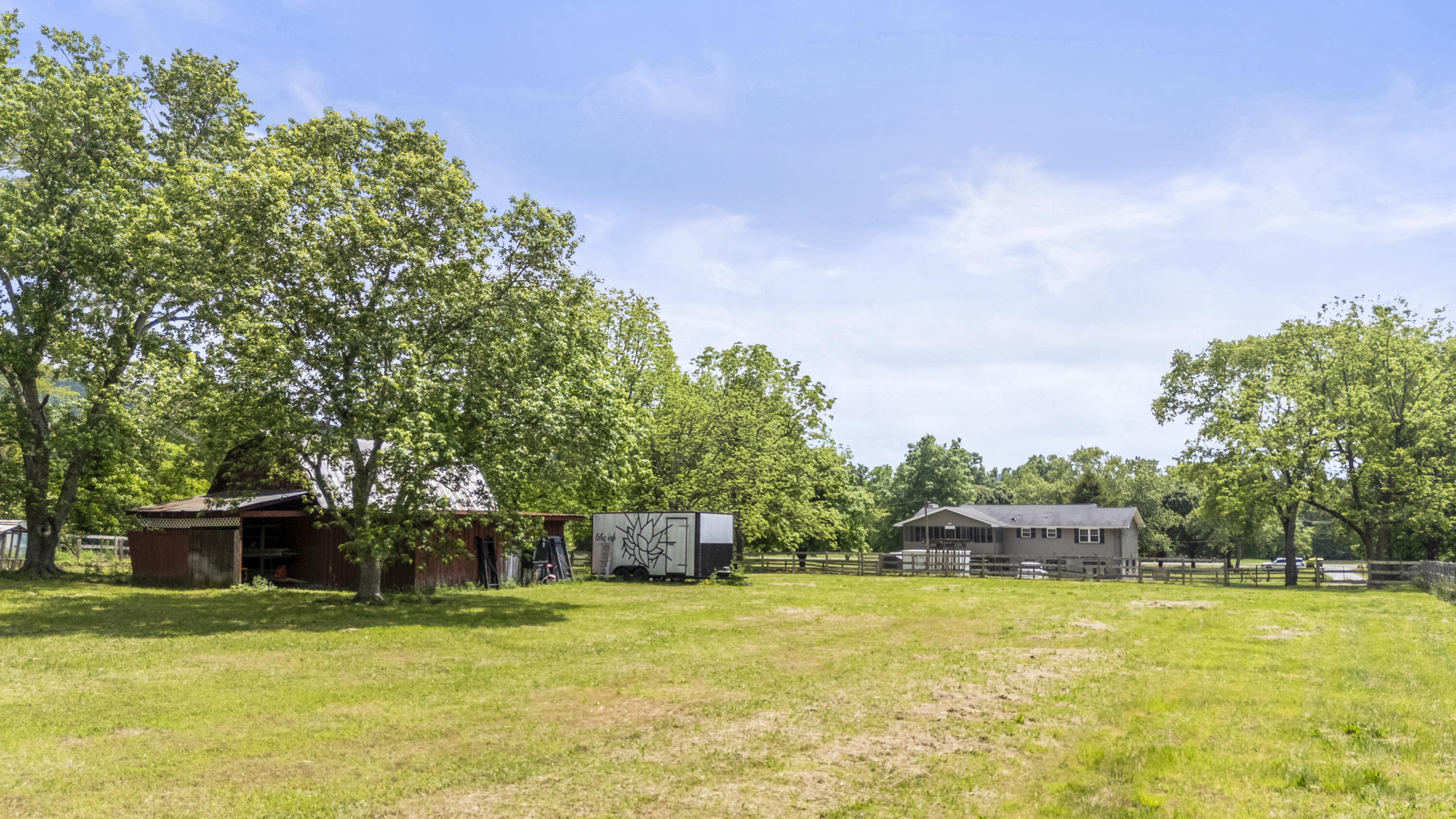 9035 Pleasant Lane