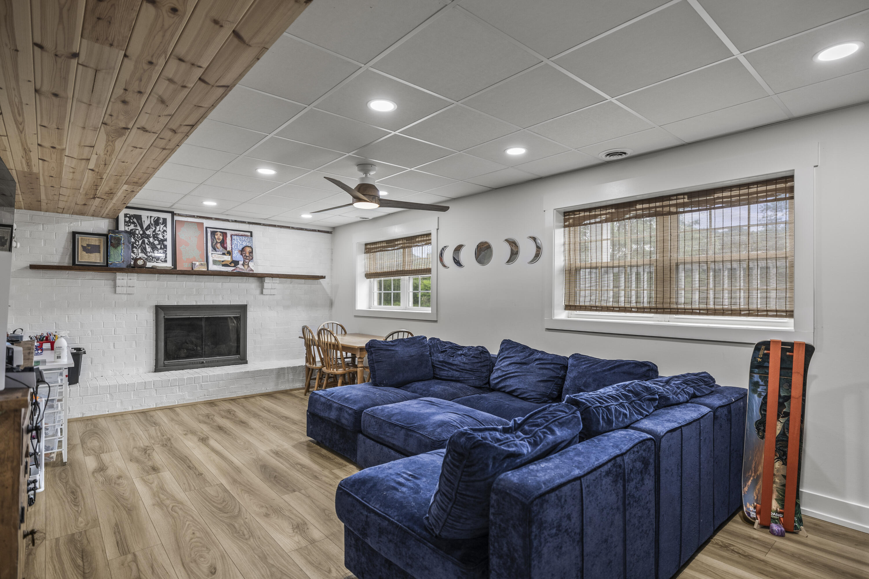9035 Pleasant Lane