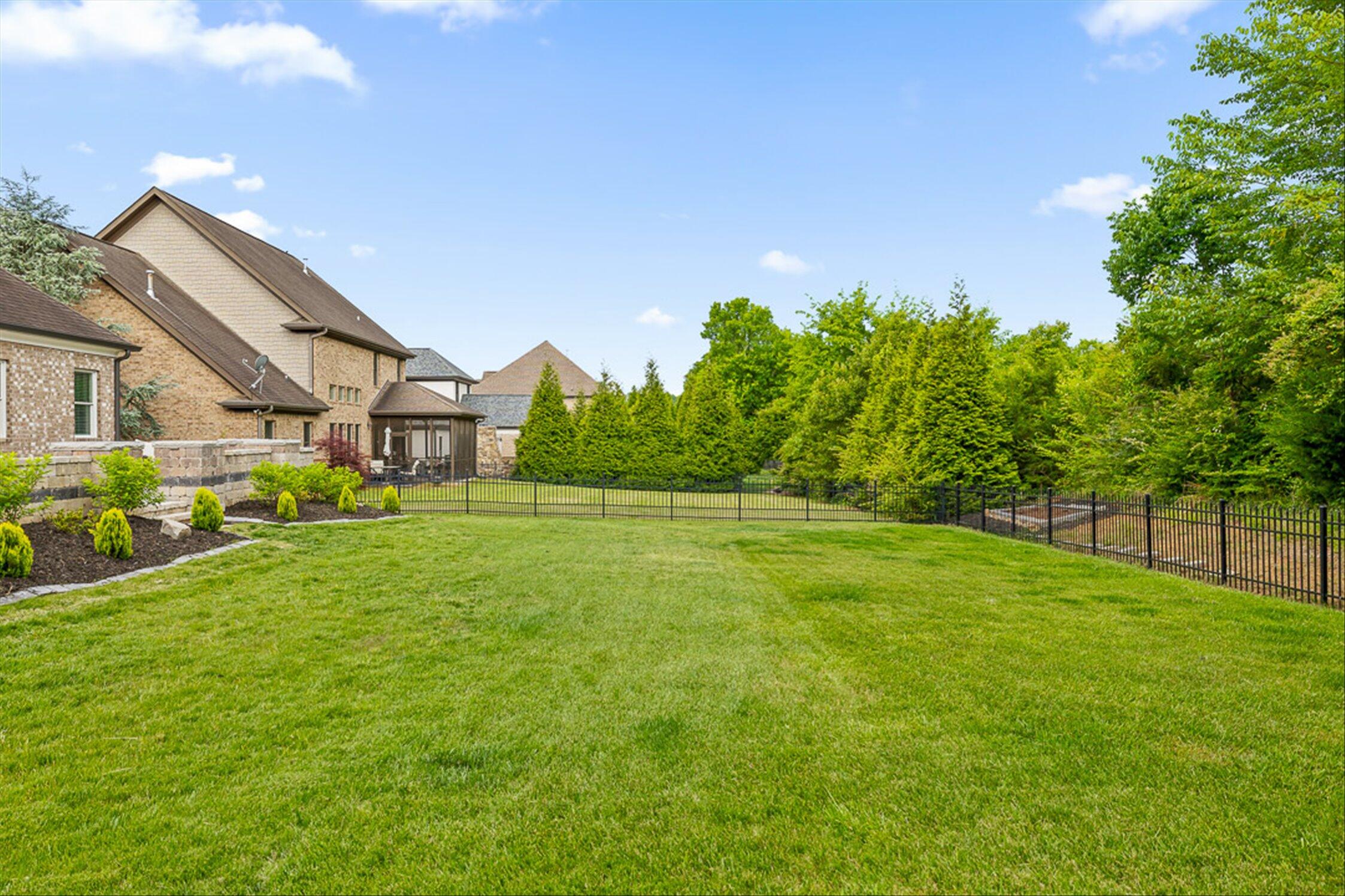 7997 Hampton Cove Drive