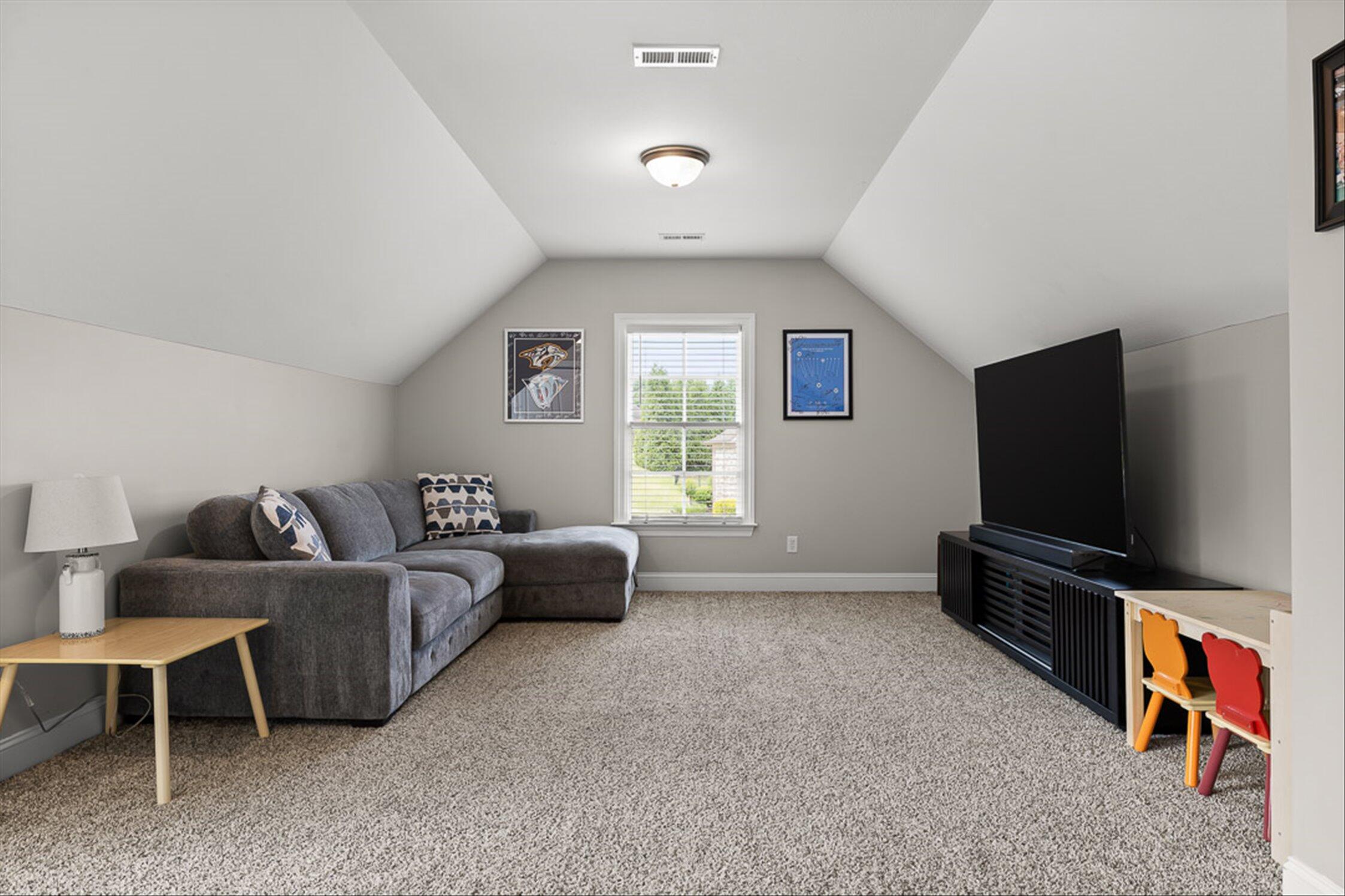 7997 Hampton Cove Drive