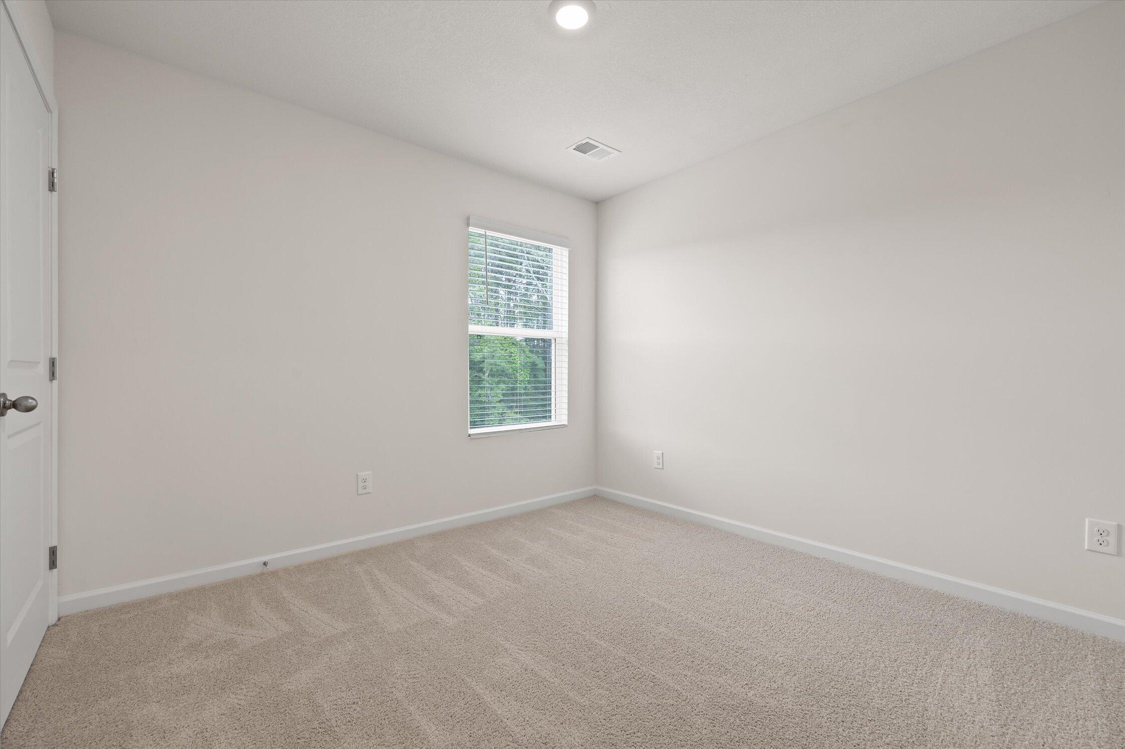 29 Rinde Lane, LaFayette