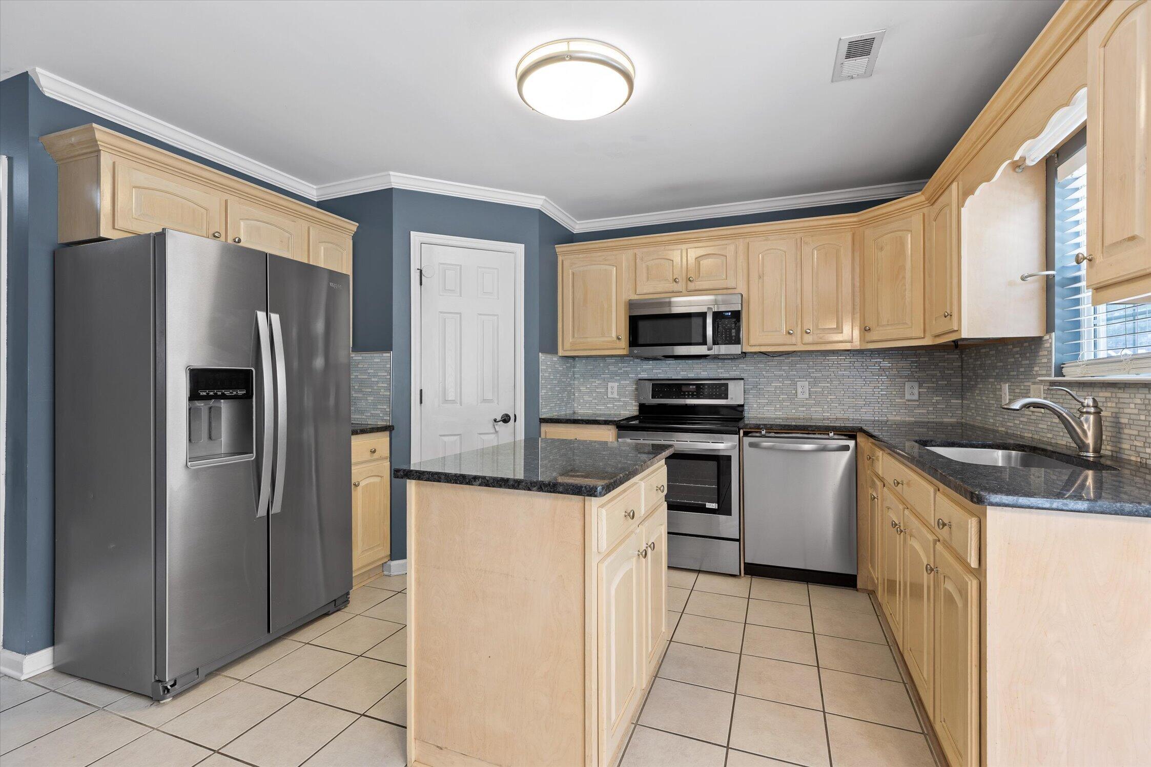 5775 Crooked Creek Drive
