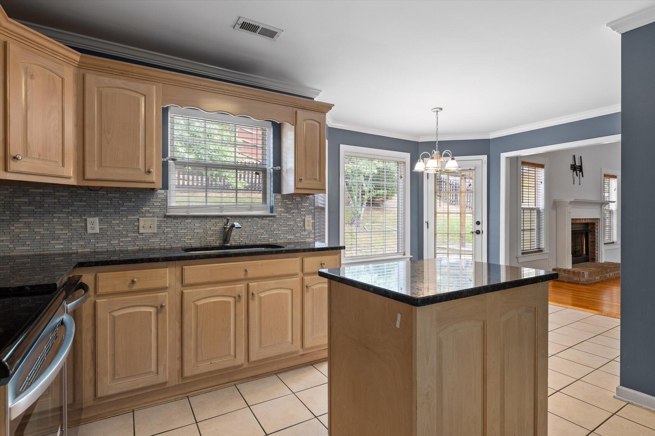 5775 Crooked Creek Drive
