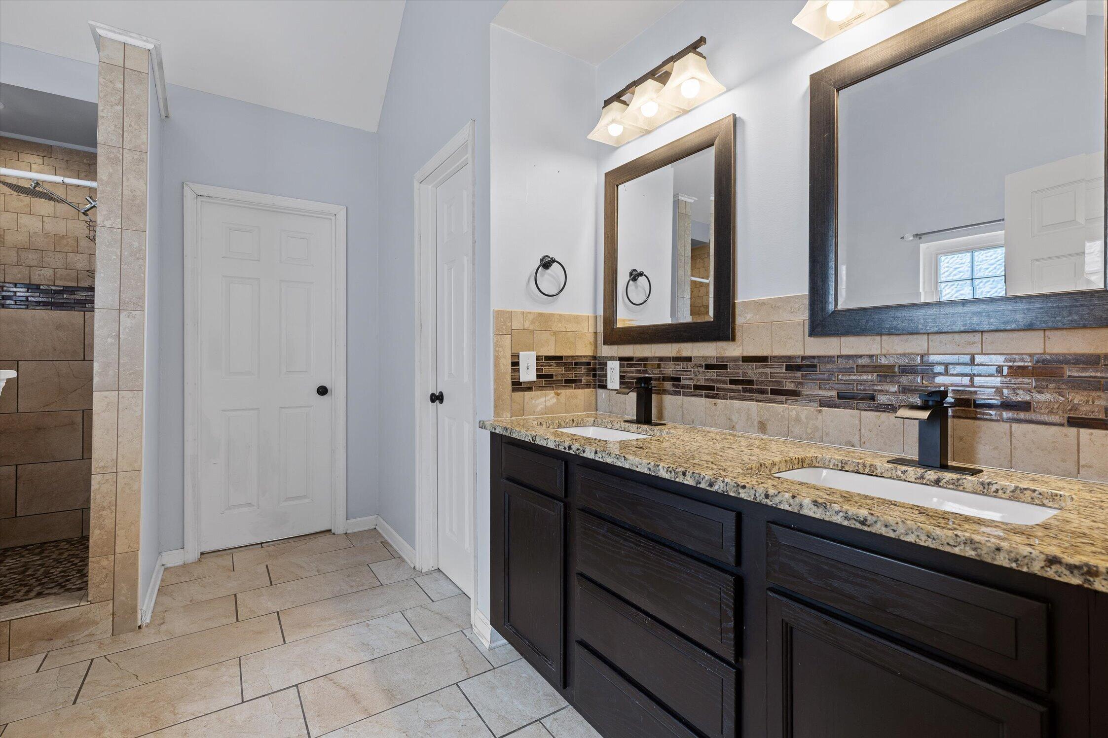 5775 Crooked Creek Drive