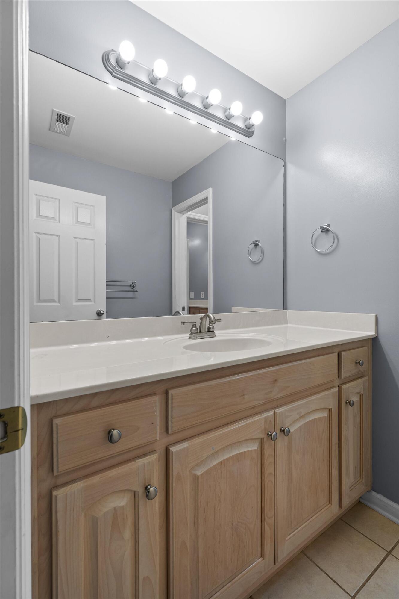 5775 Crooked Creek Drive