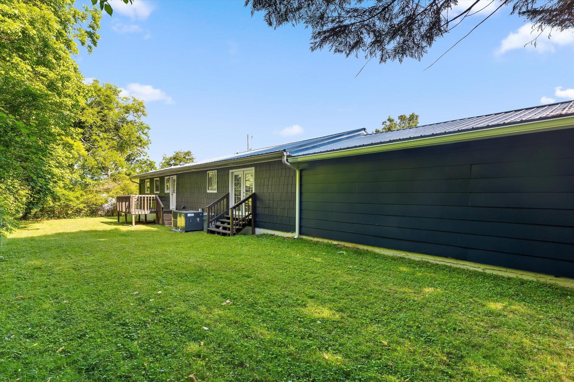5 E Wotring Street