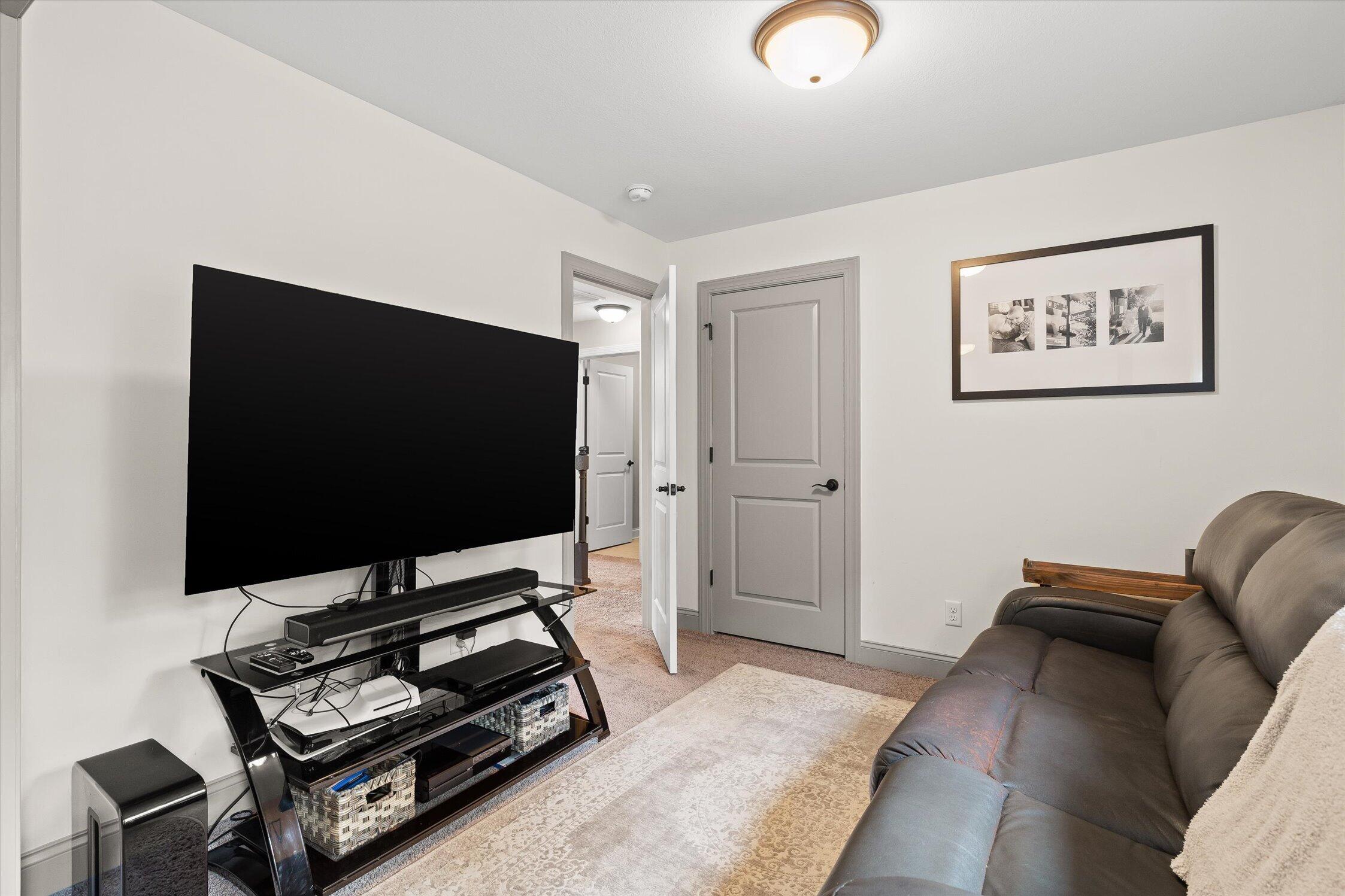 6089 Somerhaven Trail