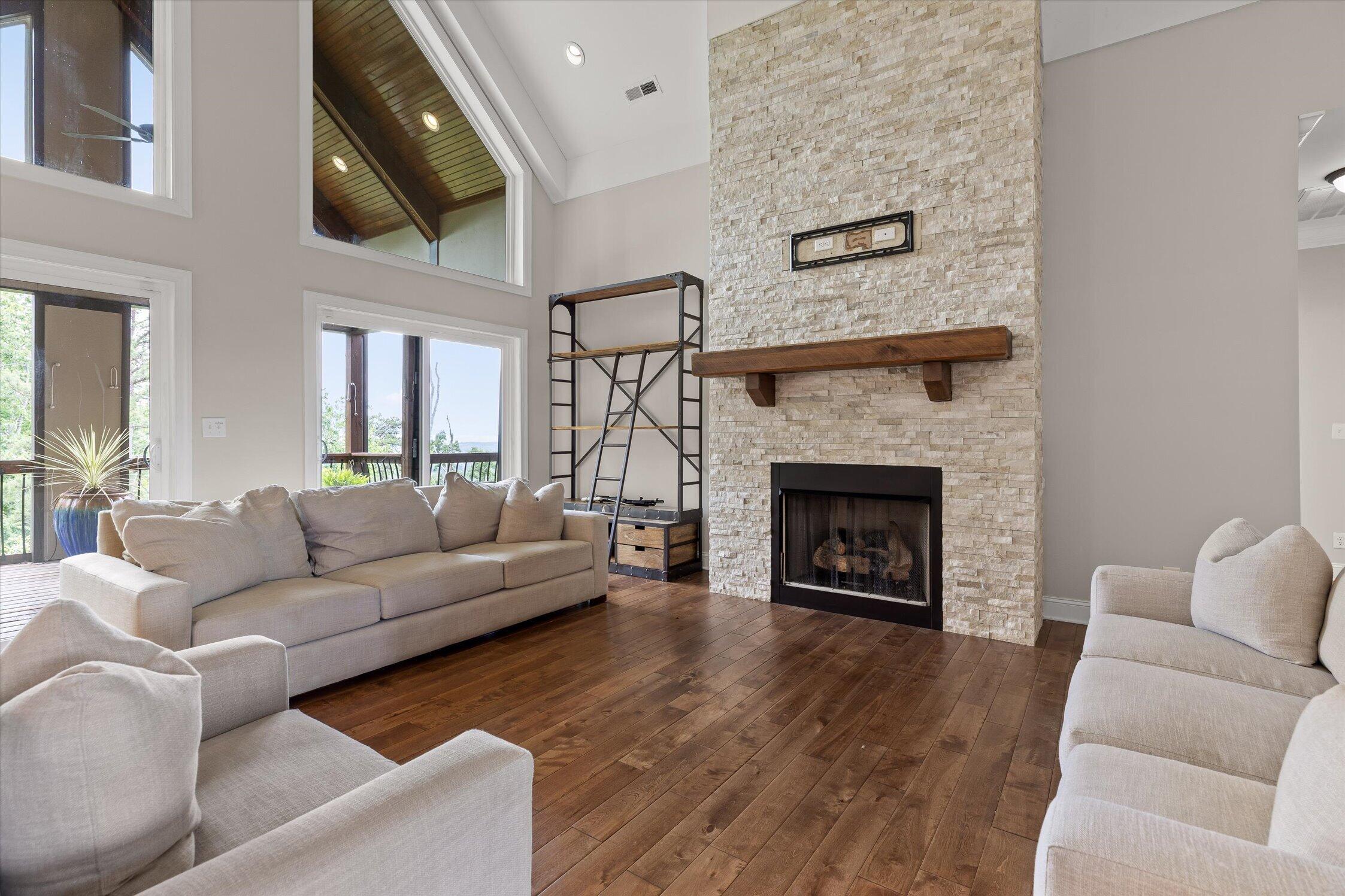 4039 Brock Road