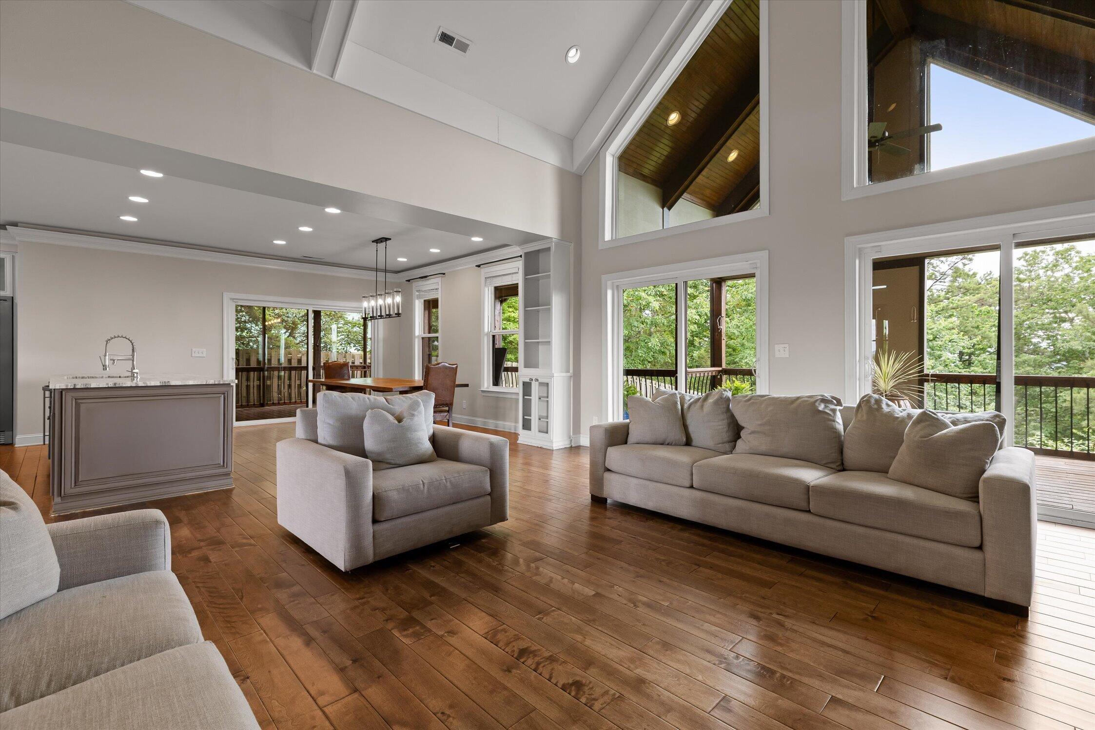 4039 Brock Road