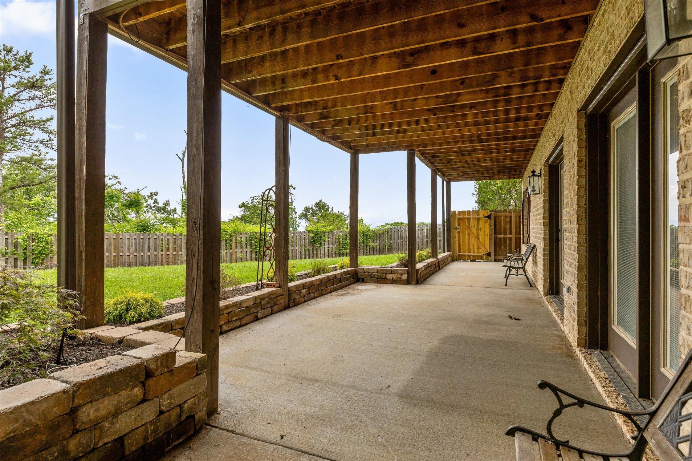 4039 Brock Road